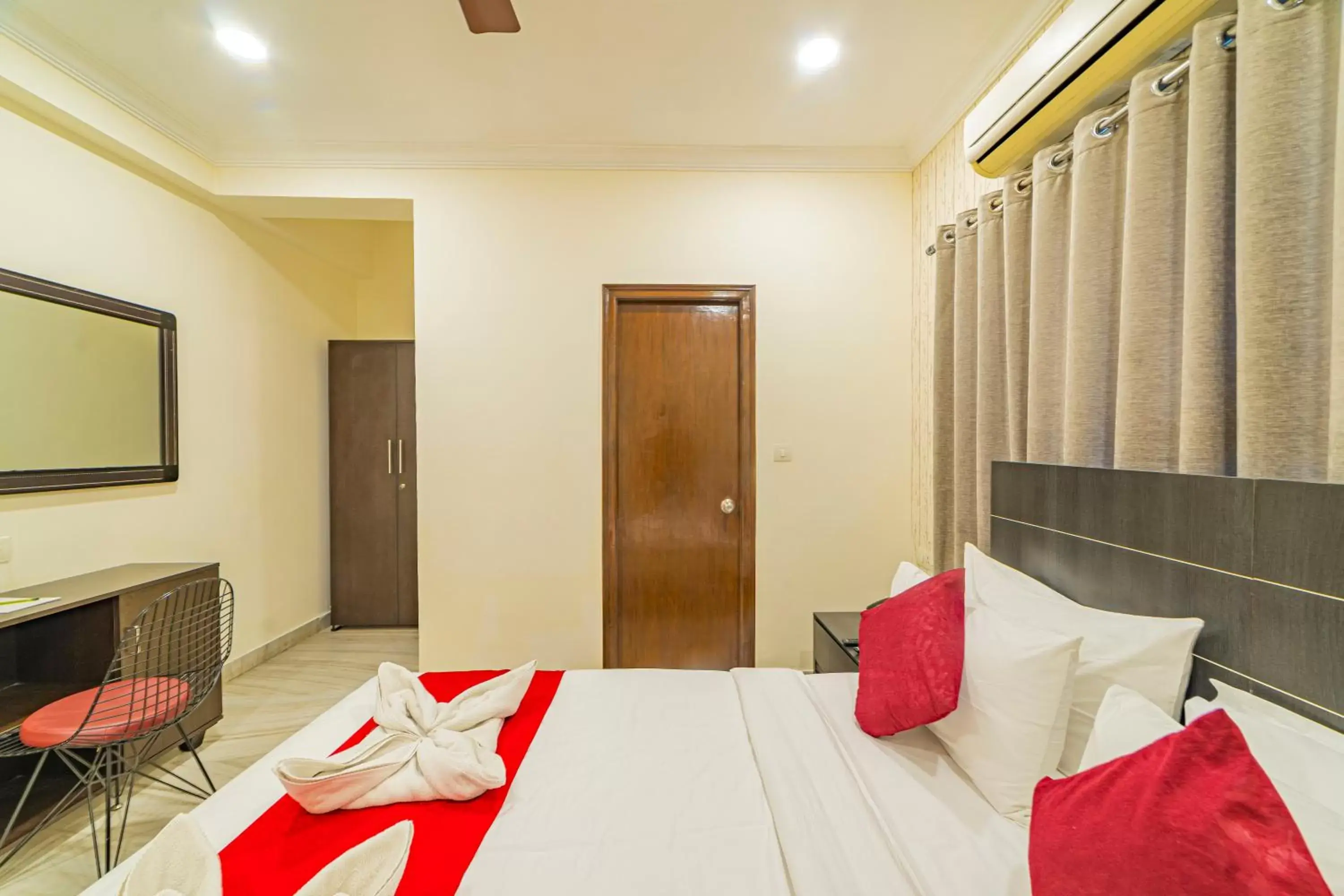 Standard Double or Twin Room - single occupancy in Hotel Athome , Whitefields, Kondapur Standard Double or Twin Room - single occupancy in Hotel Athome , Whitefields, Kondapur
