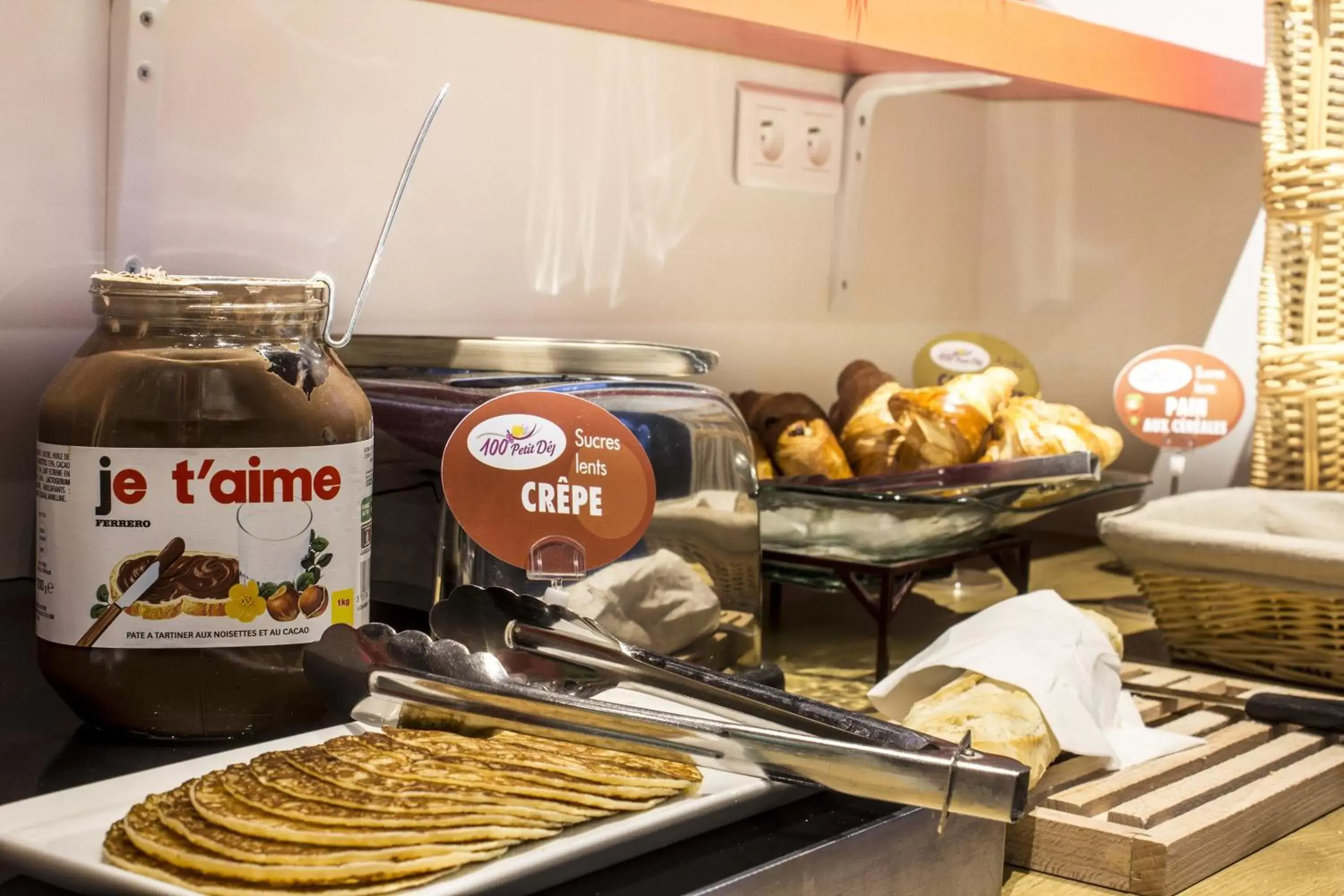 Buffet breakfast in ibis Soissons Buffet breakfast in ibis Soissons