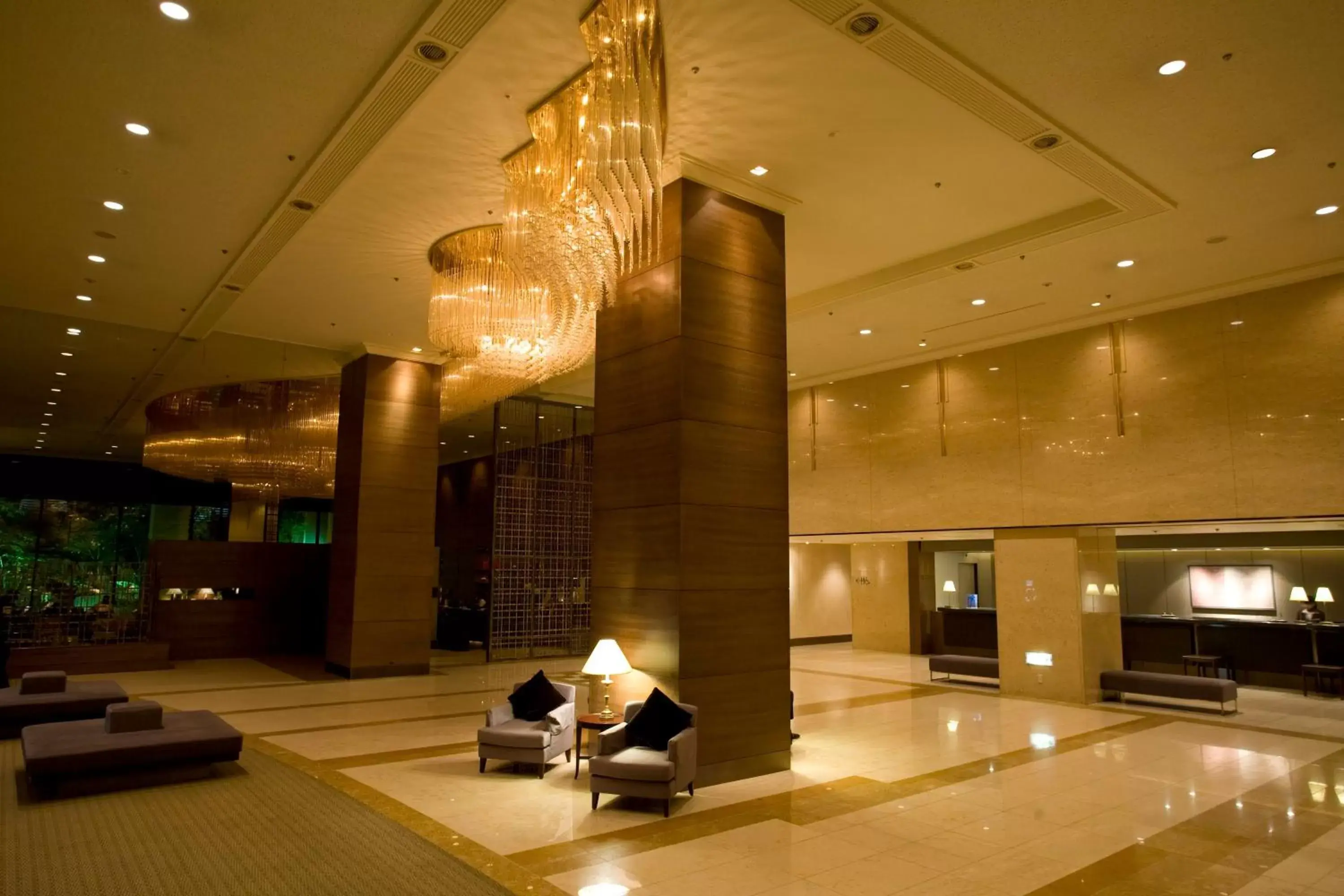 Restaurant/places to eat, Lobby/Reception in ANA Crowne Plaza Hiroshima, an IHG Hotel