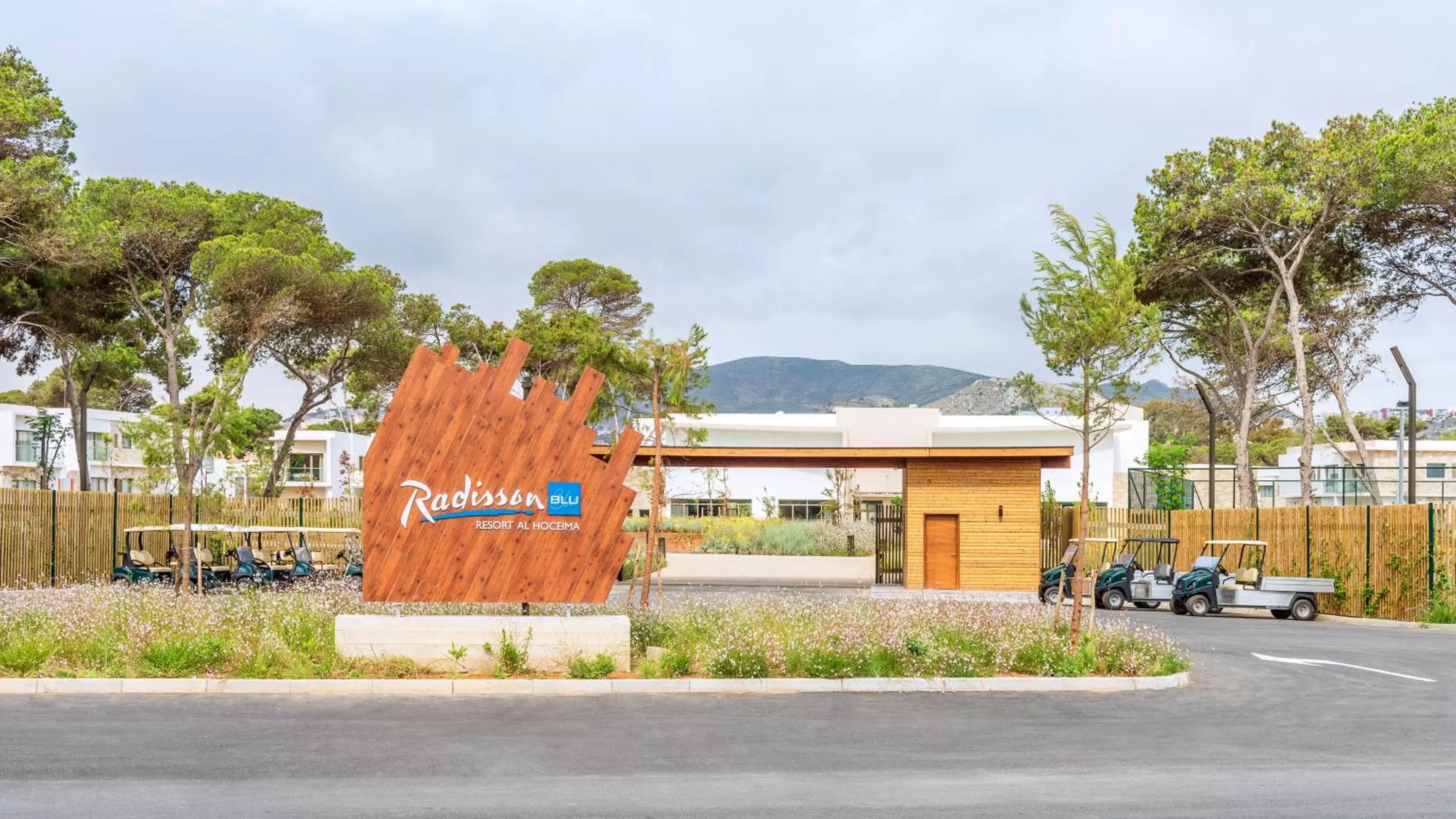 Facade/entrance in Radisson Blu Resort Al Hoceima