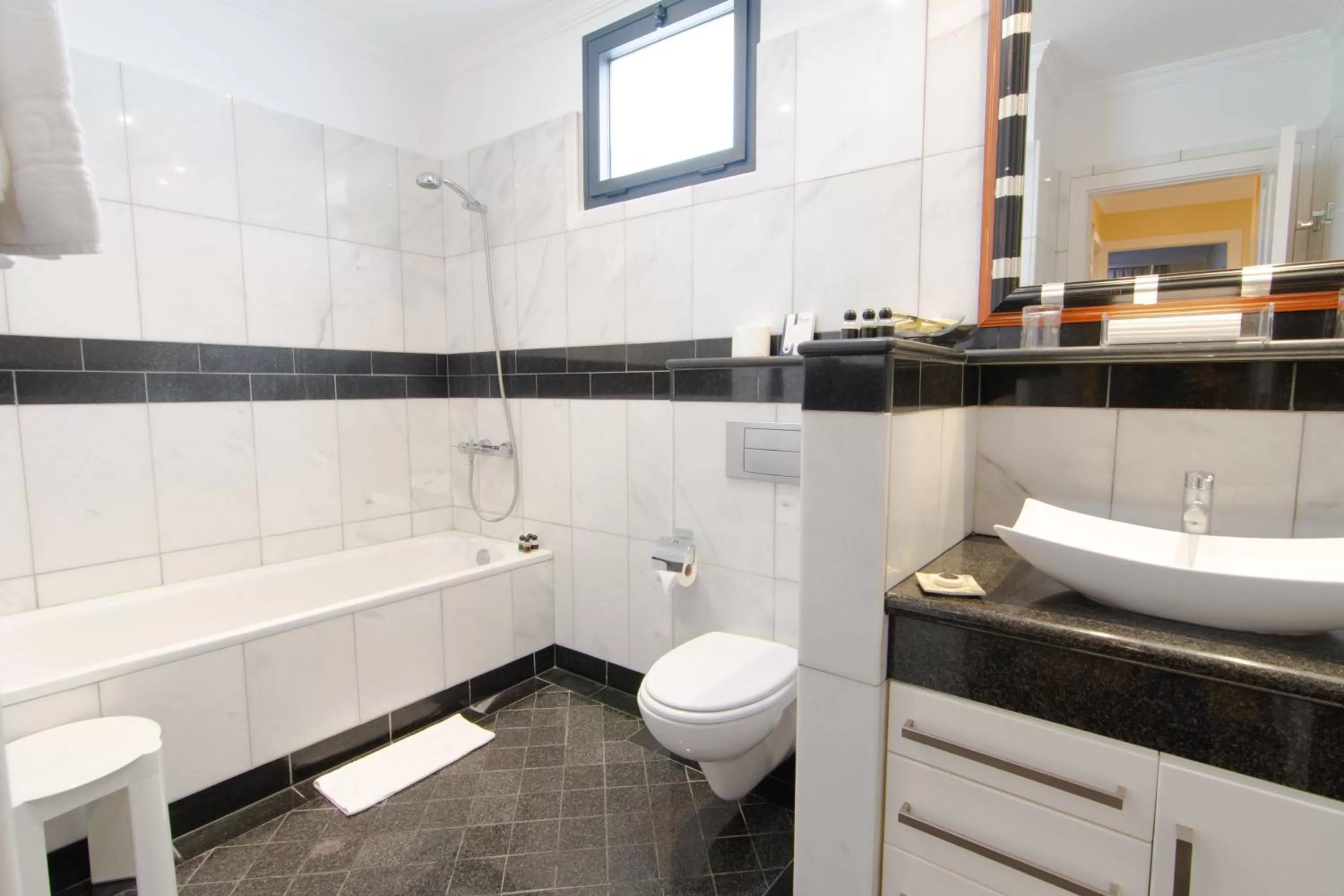 Bathroom in Casa León Royal Retreat