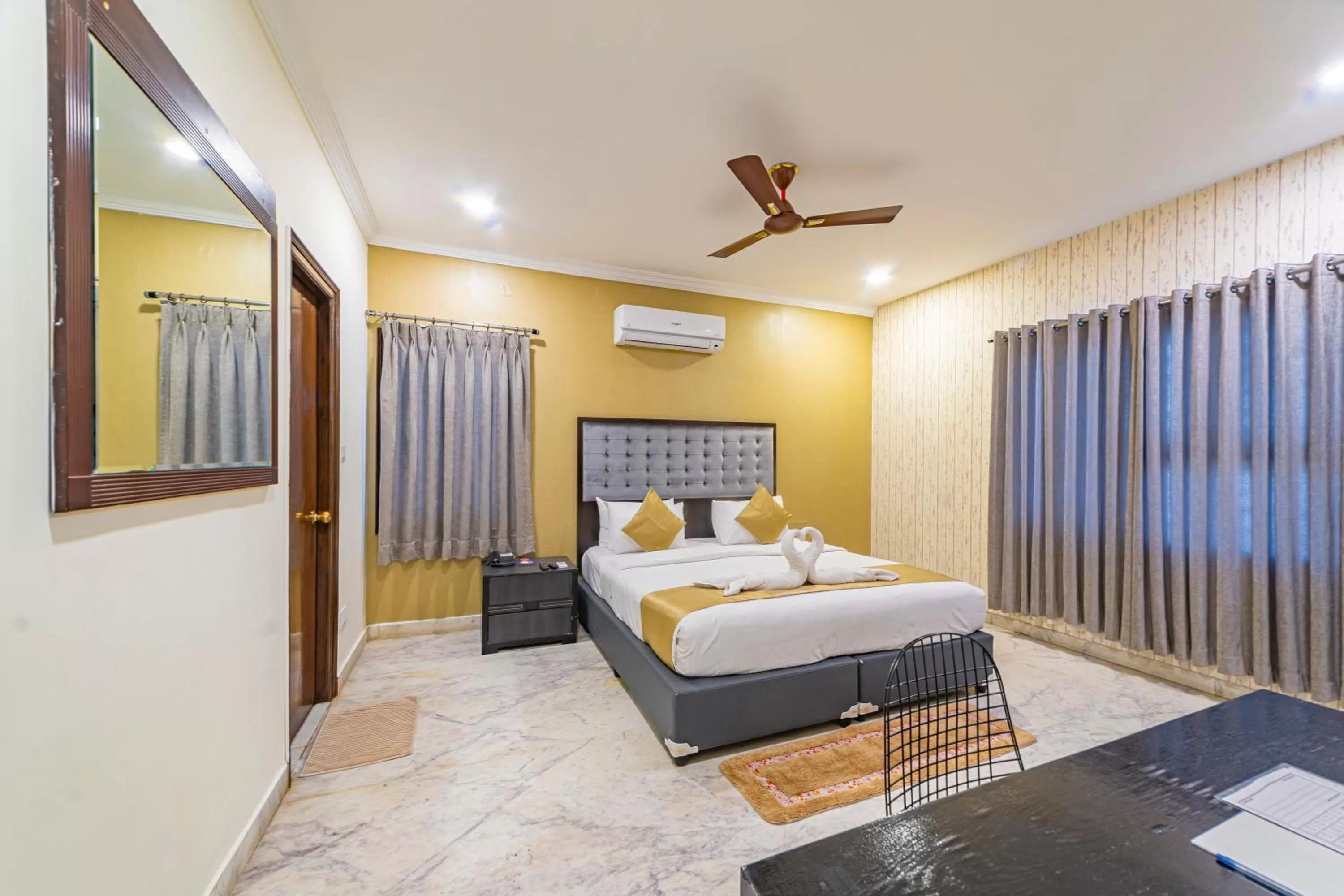 Bed in Hotel Athome , Whitefields, Kondapur