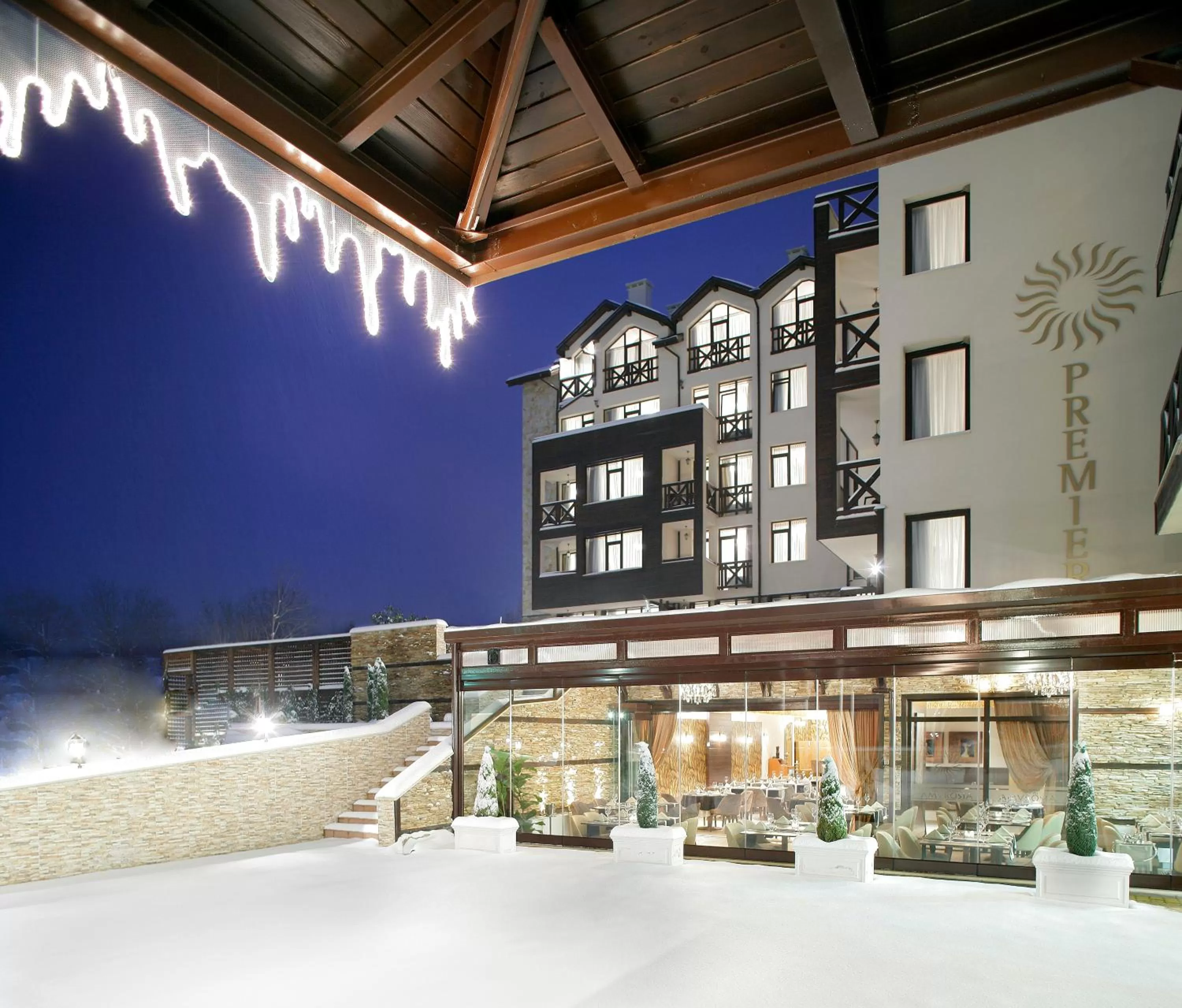 Facade/entrance in Premier Luxury Mountain Resort