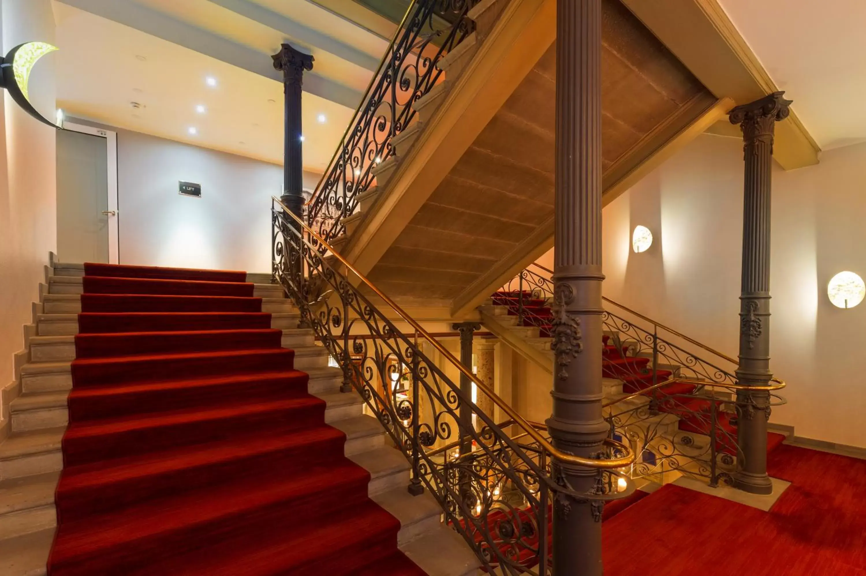 Lobby or reception in Hotel Halm Konstanz