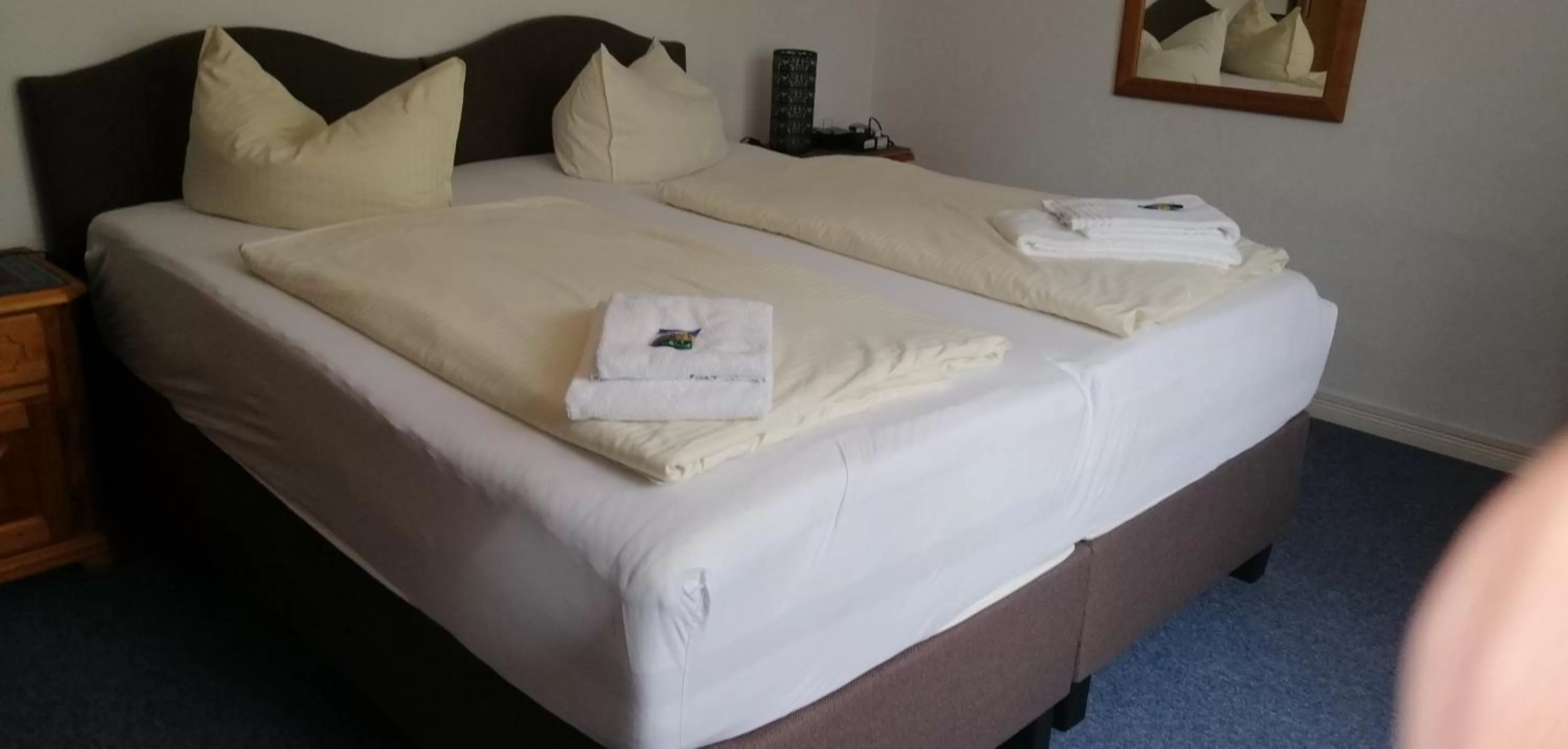 Bed in Hotel Holsteinische Schweiz am Dieksee