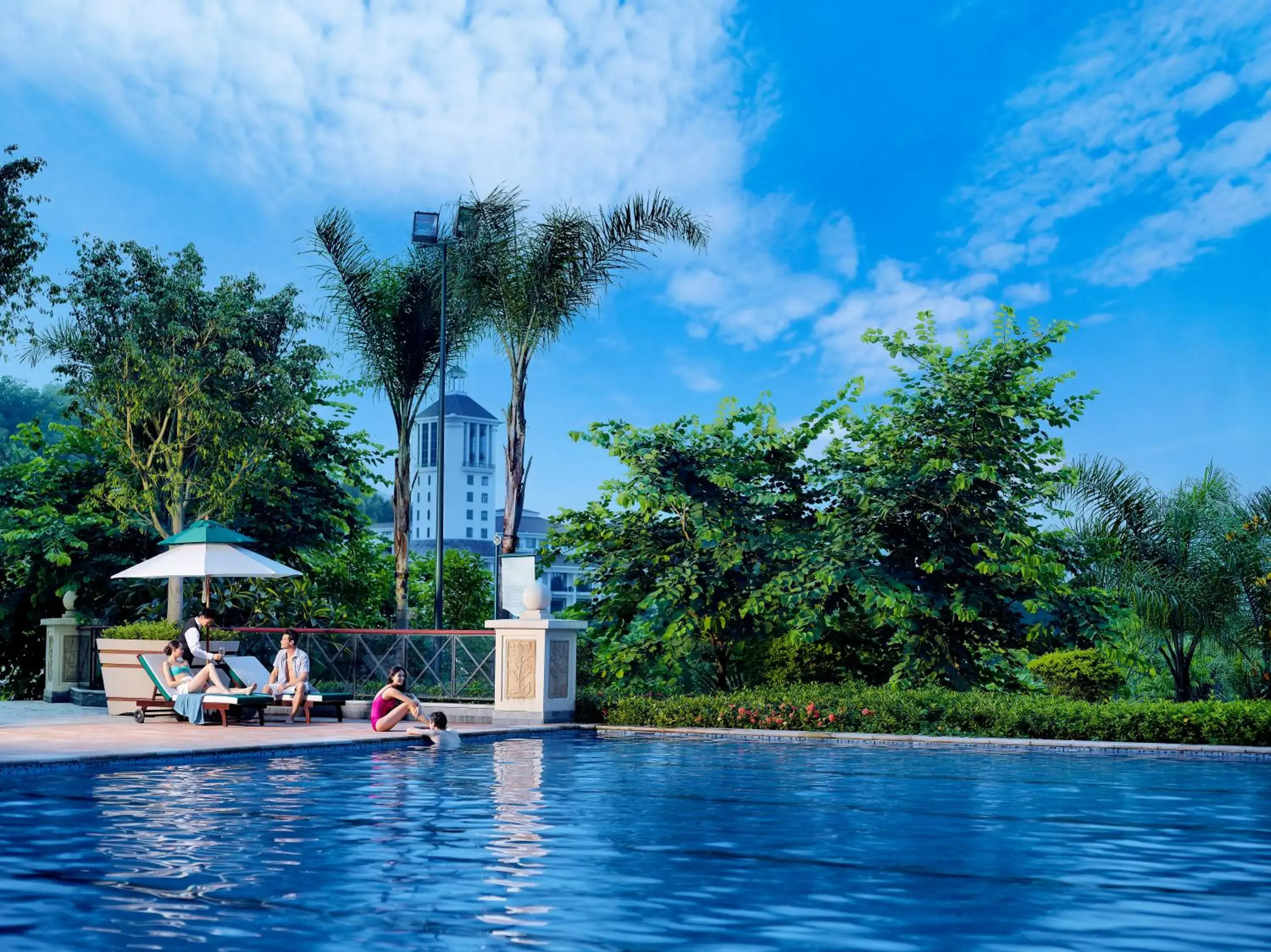 Swimming pool in Mission Hills Hotel Resorts Dongguan Swimming pool in Mission Hills Hotel Resorts Dongguan