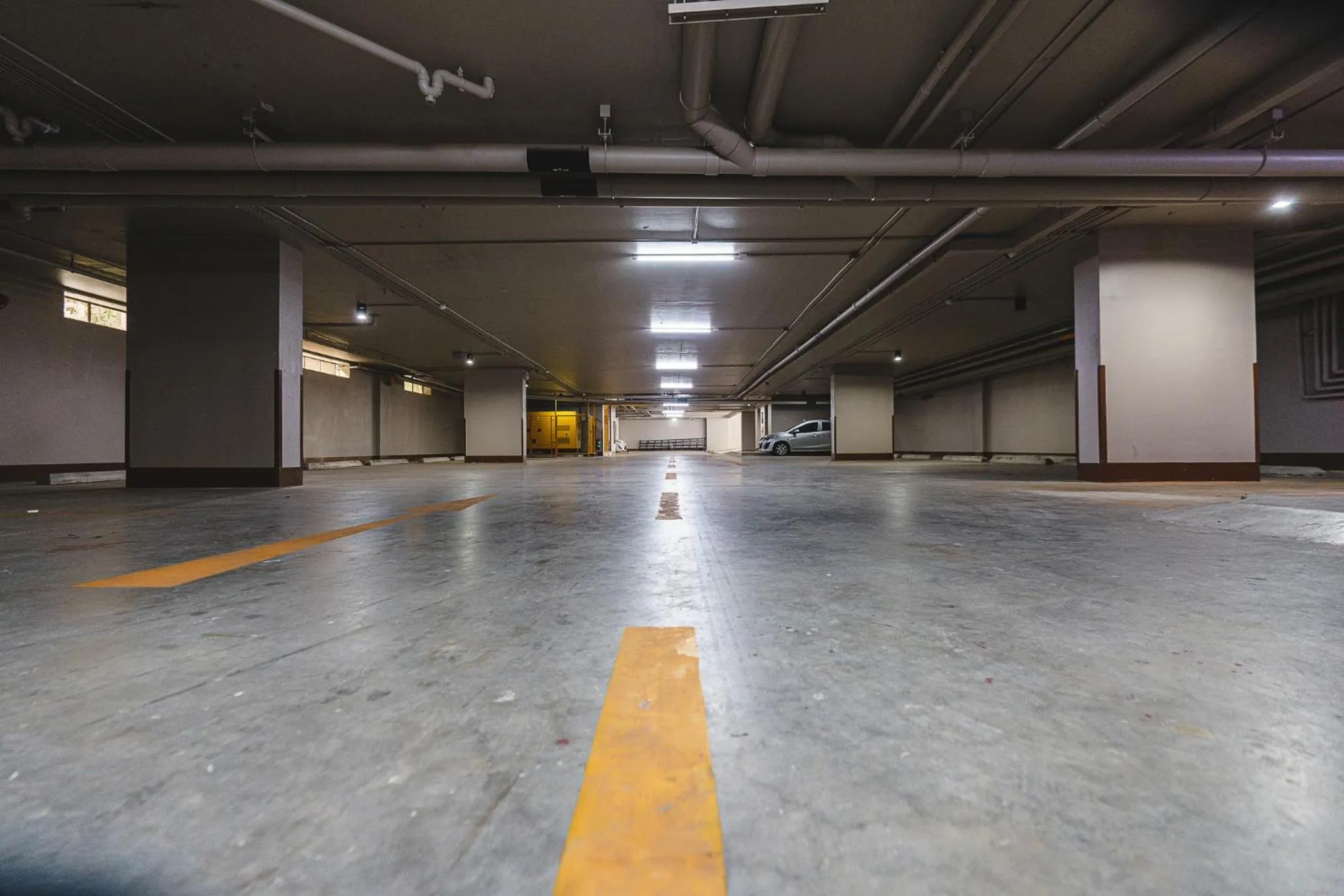 Parking in Fifth Pattaya Jomtien By Shiwalai Int