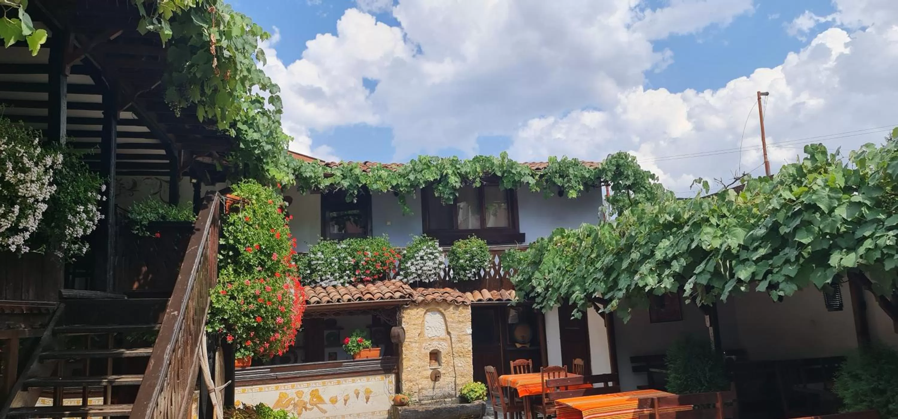 Стаи за гости The Old House