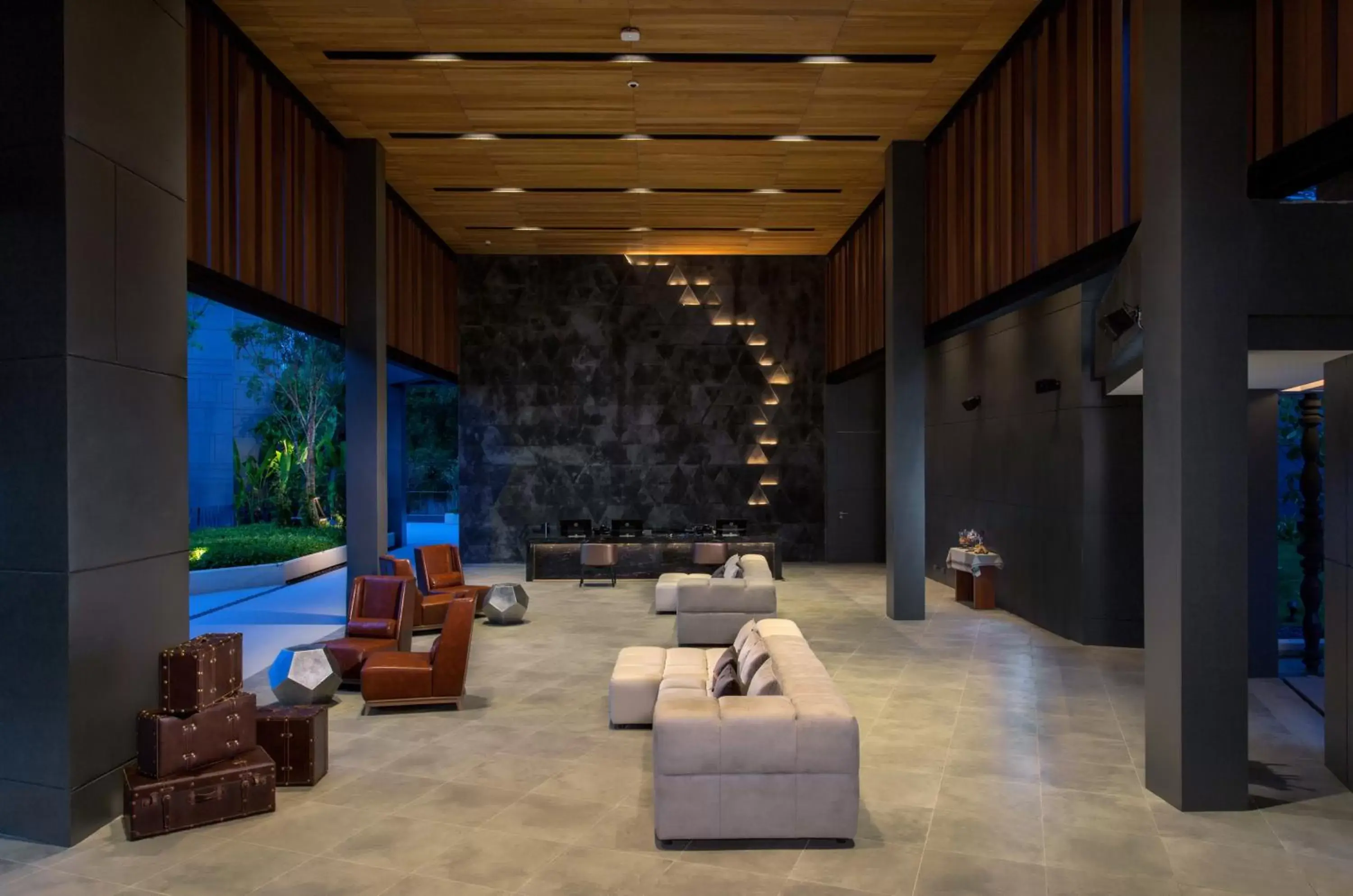 Lobby or reception in La Vela Khao Lak - SHA Extra Plus