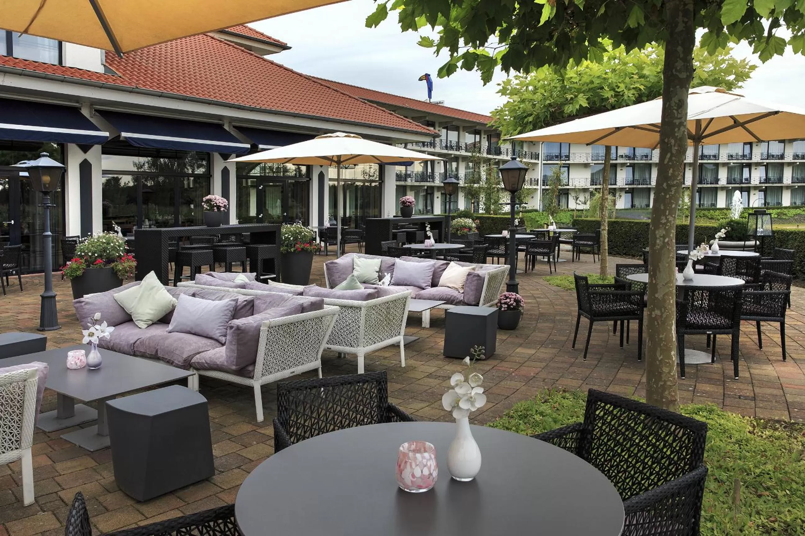 Patio in Van der Valk Hotel Melle - Osnabrück