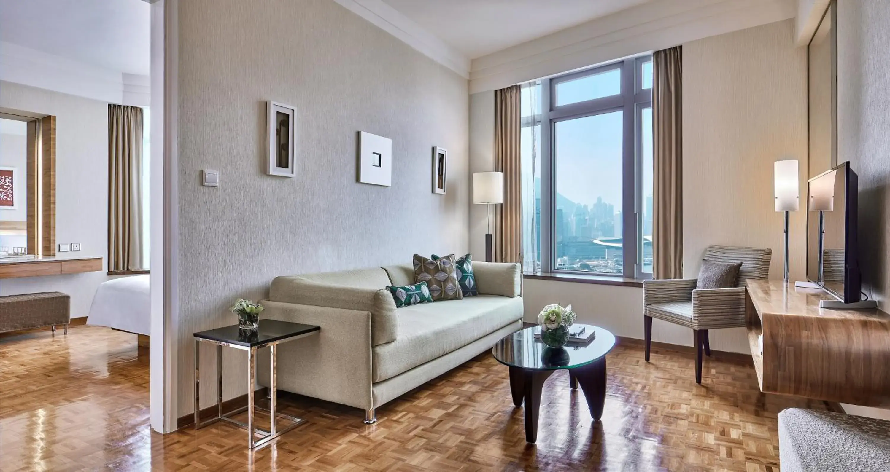 Living room, Seating Area in Nina Hotel Causeway Bay