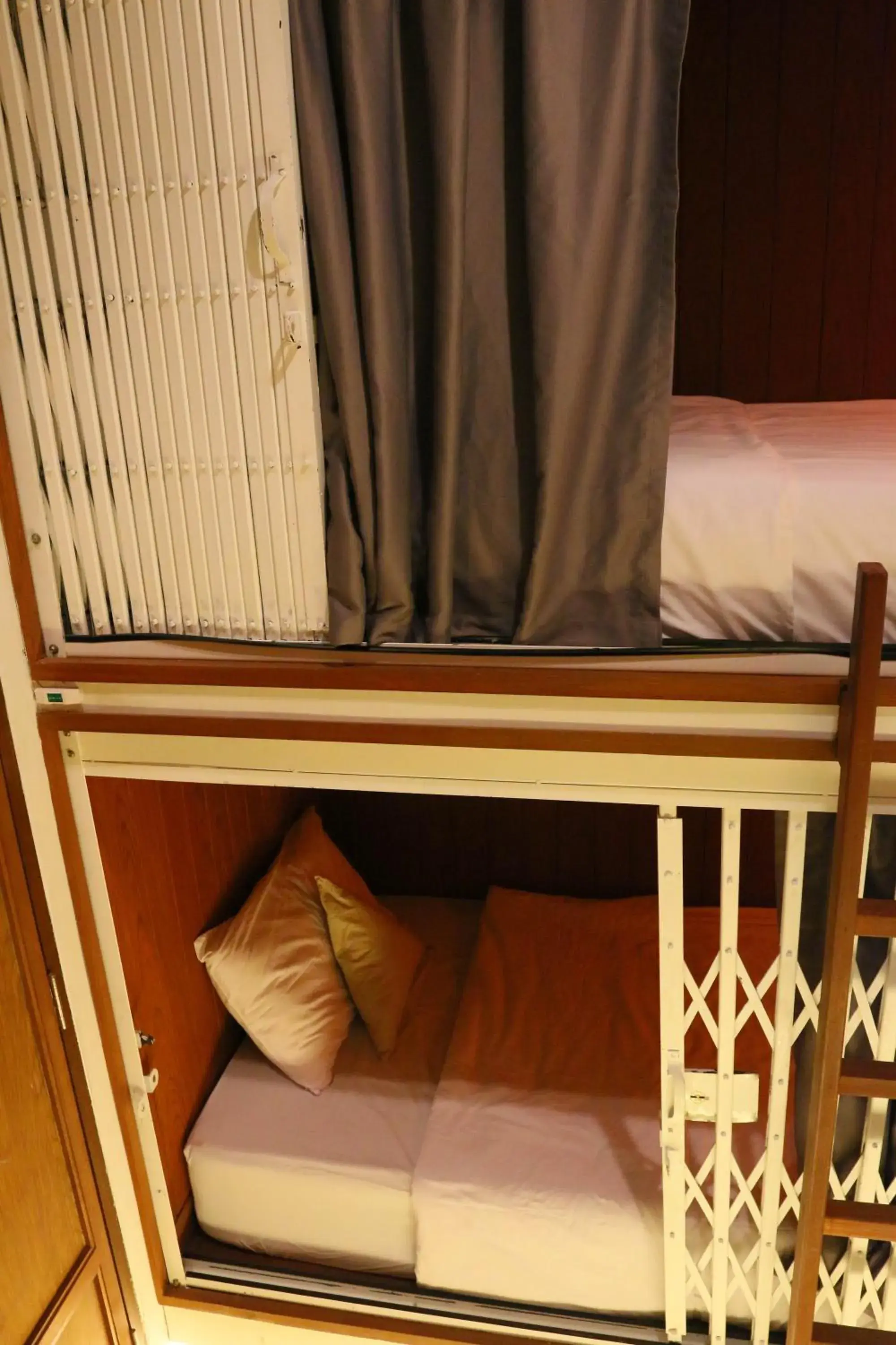 bunk bed in Once Again Hostel