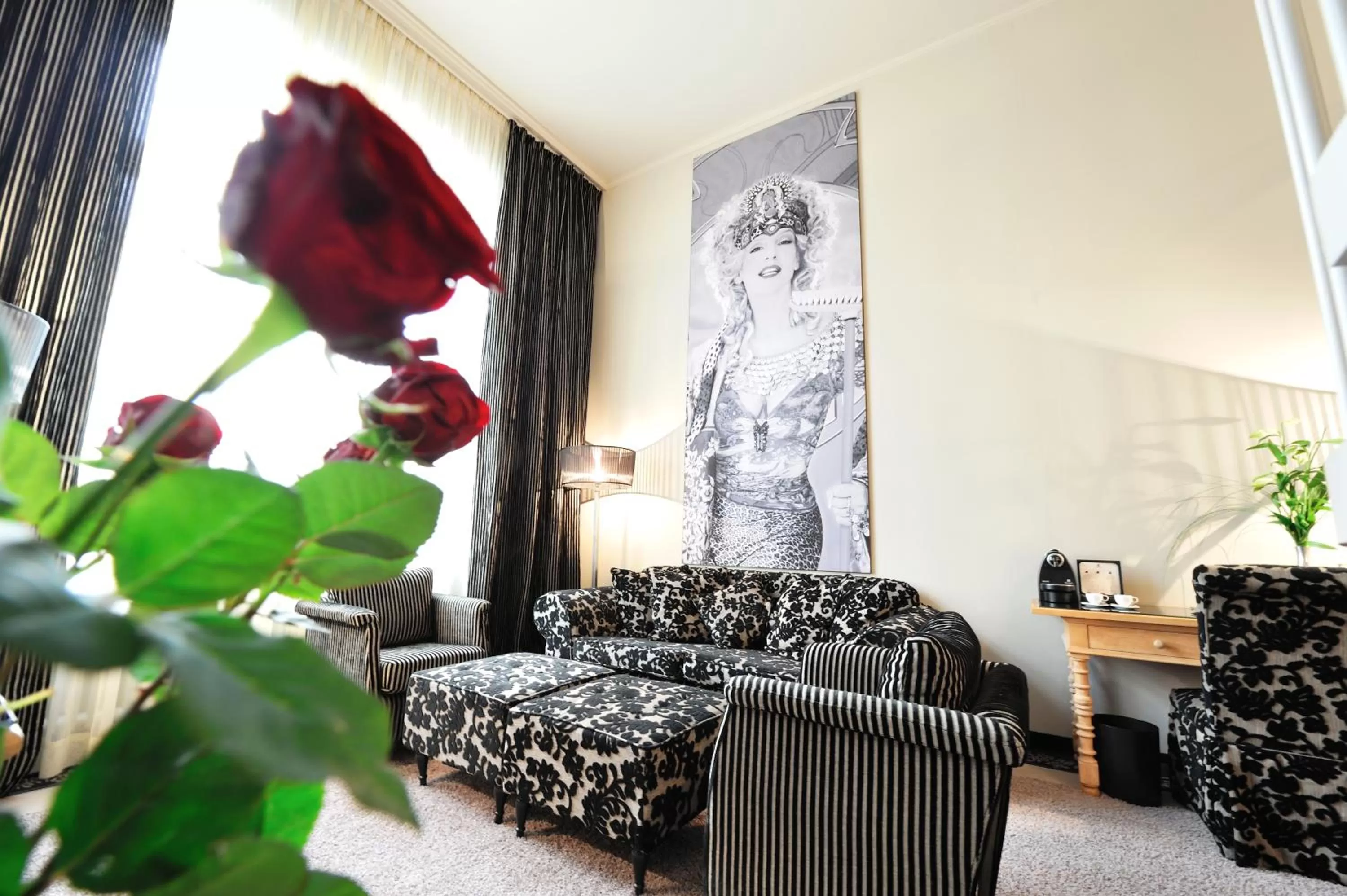 Seating area in Stage47