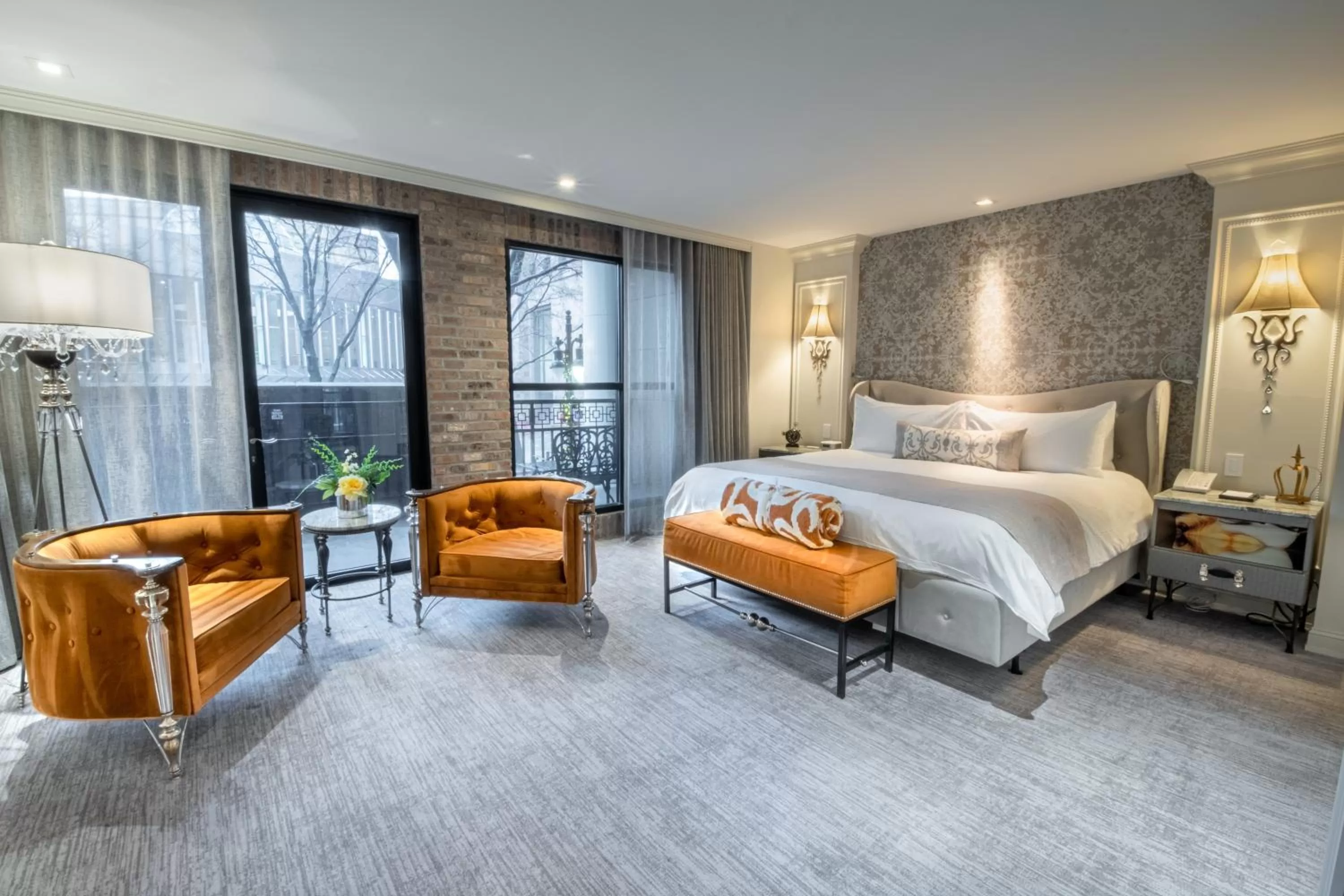 Bedroom, Bed in The Ivey's Hotel