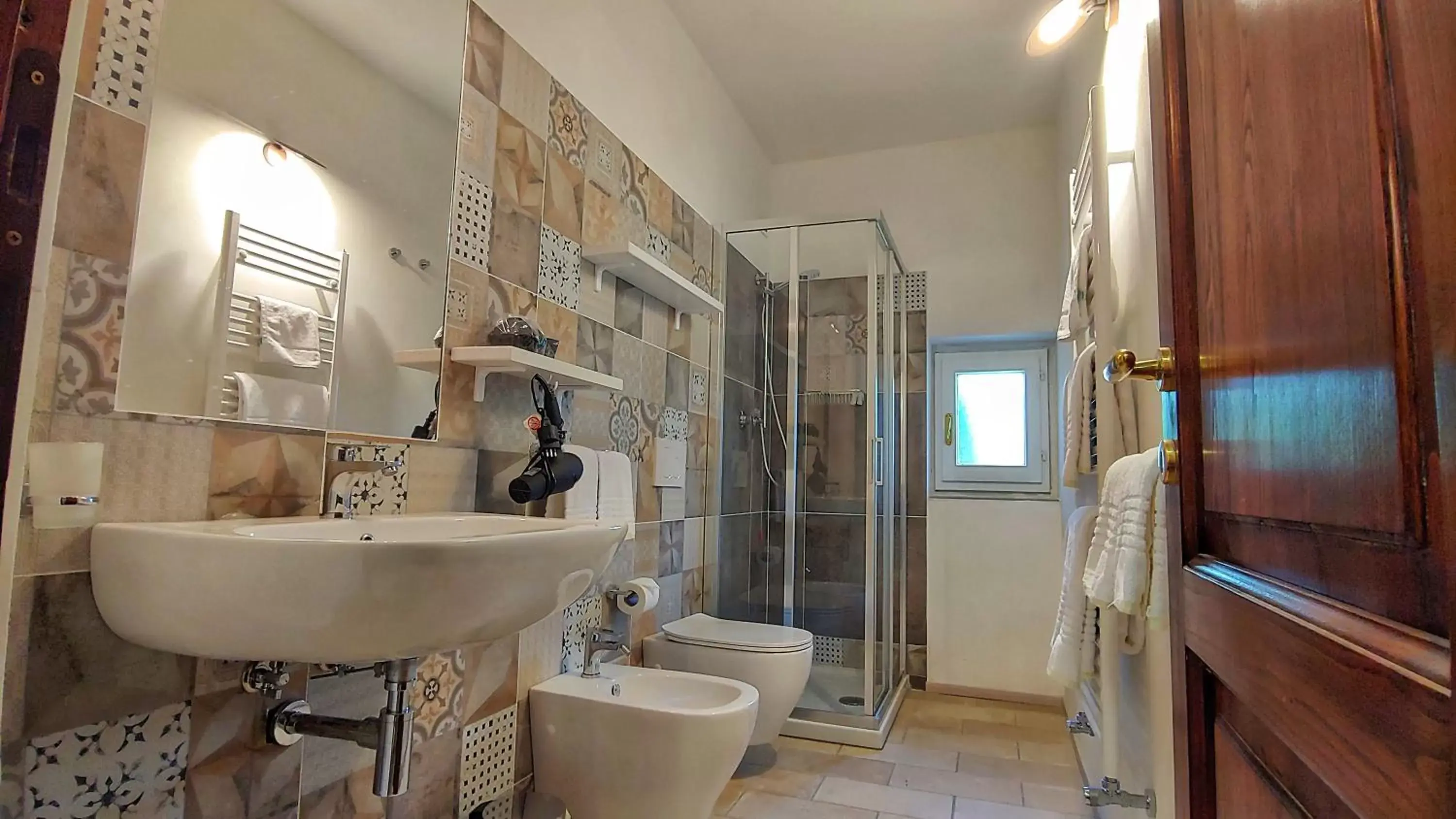Bathroom in Torrebianca Tuscany