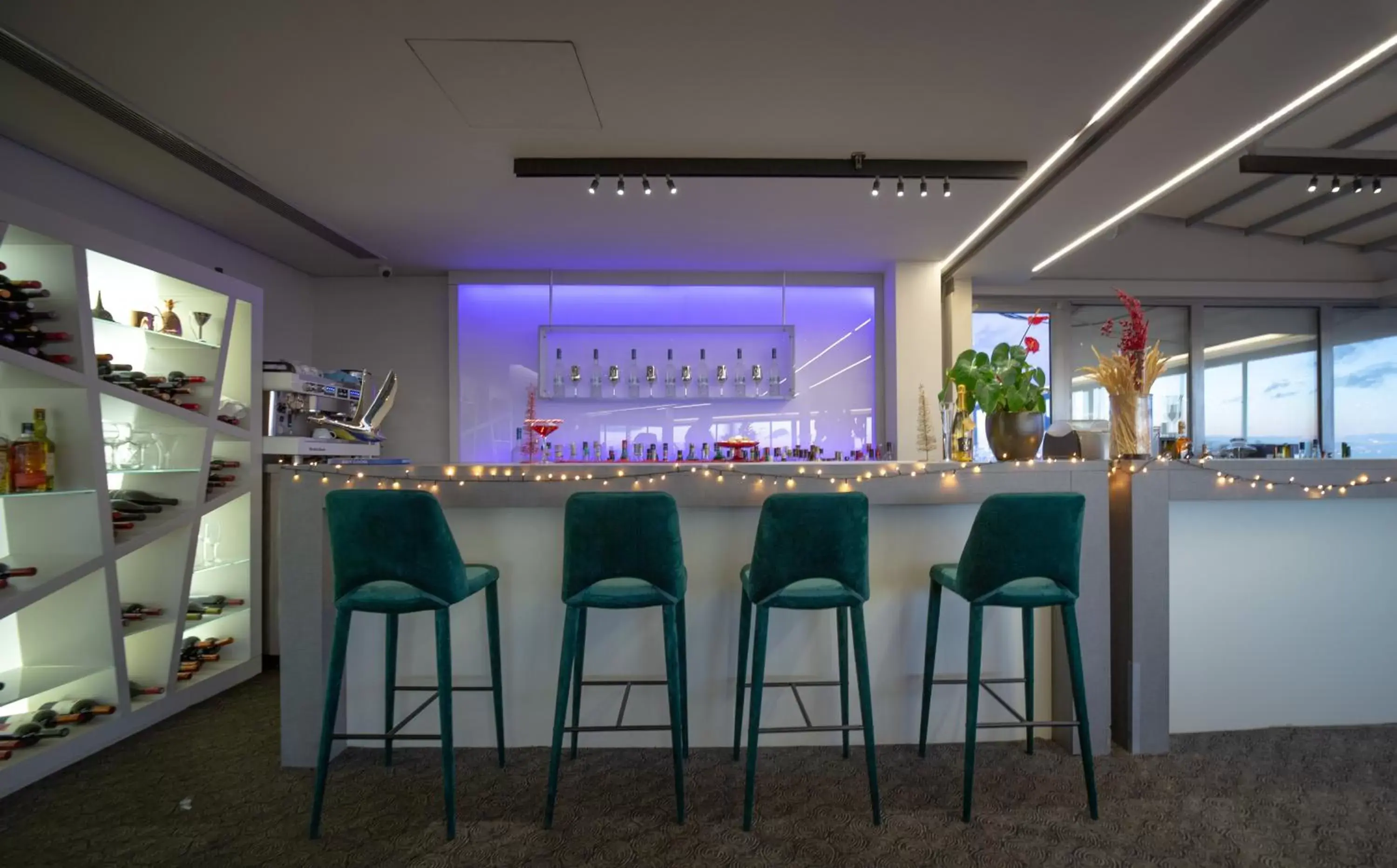 Lounge or bar in St George Lycabettus Lifestyle Hotel