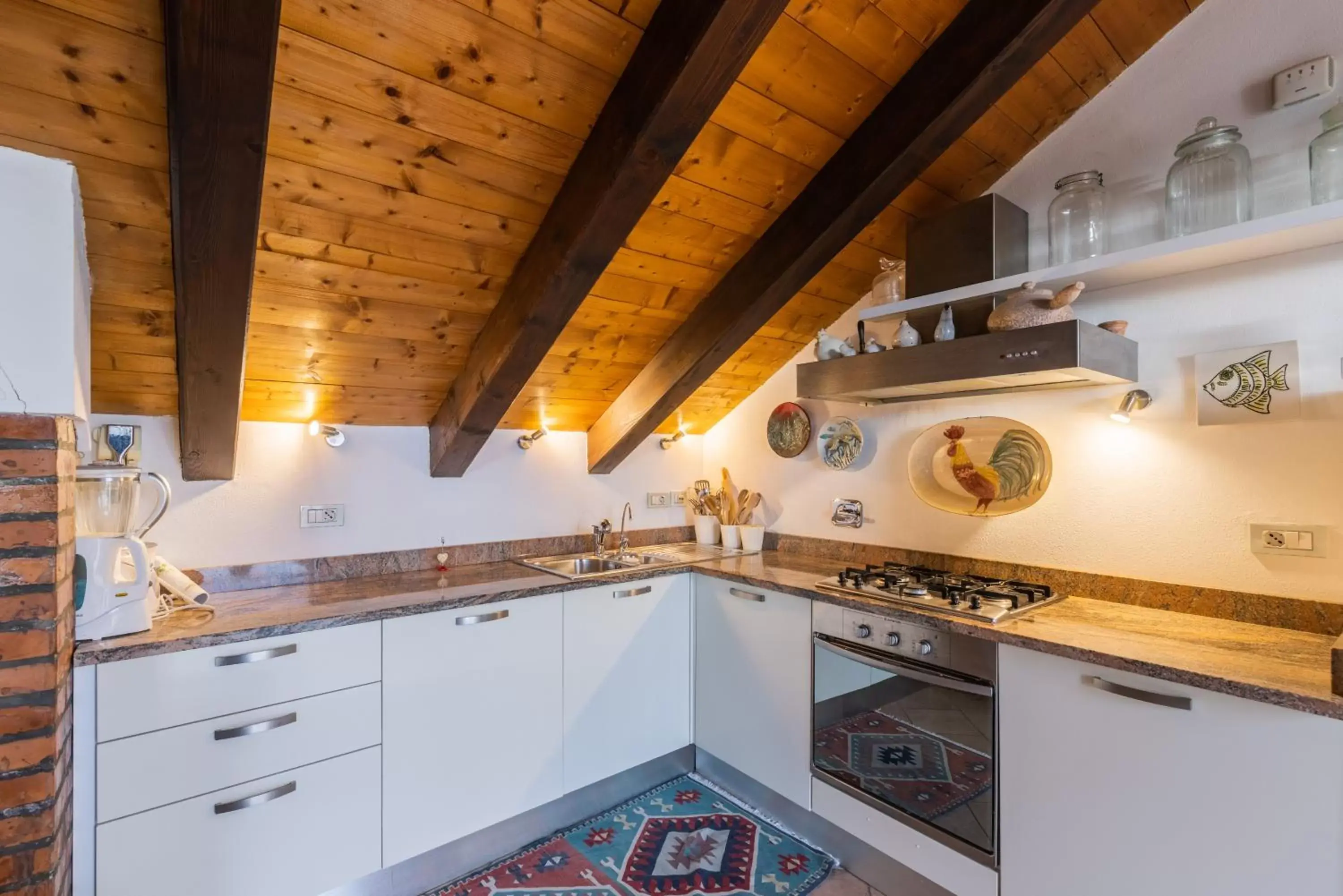 Kitchen/Kitchenette in Baba Residences