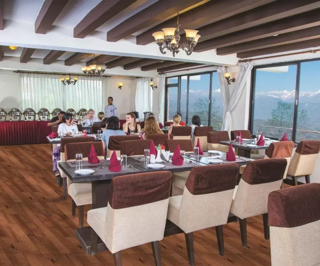 Restaurant/Places to Eat in Hotel Himalayan Villa