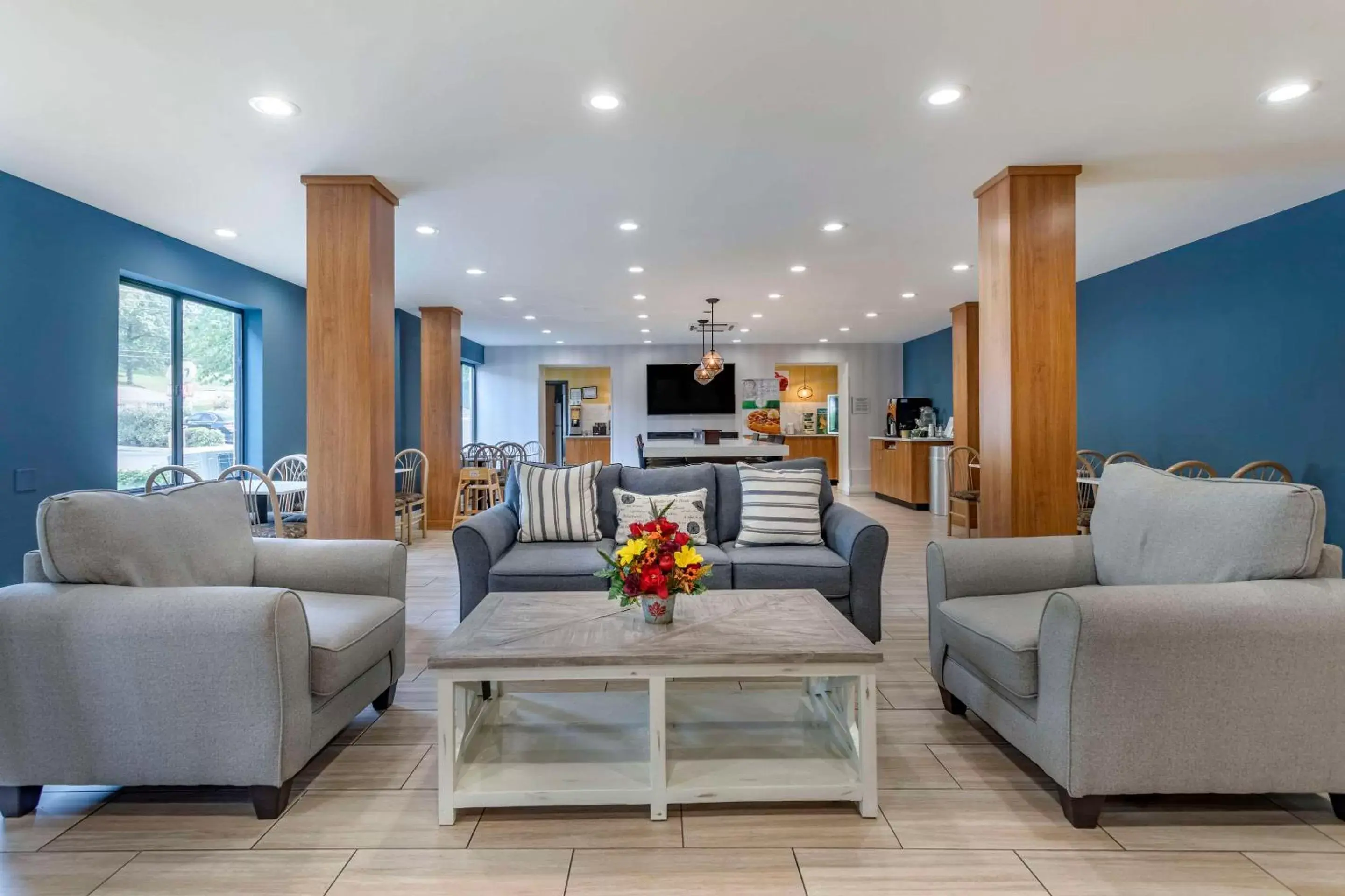 Lobby or reception, Seating Area in Quality Inn & Suites Chattanooga