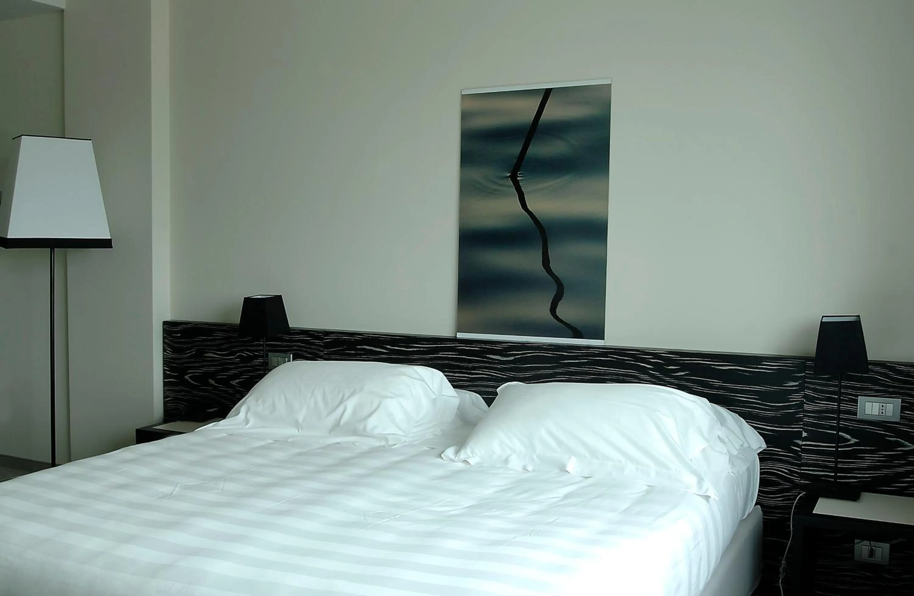 Bed in G Hotel Ancona