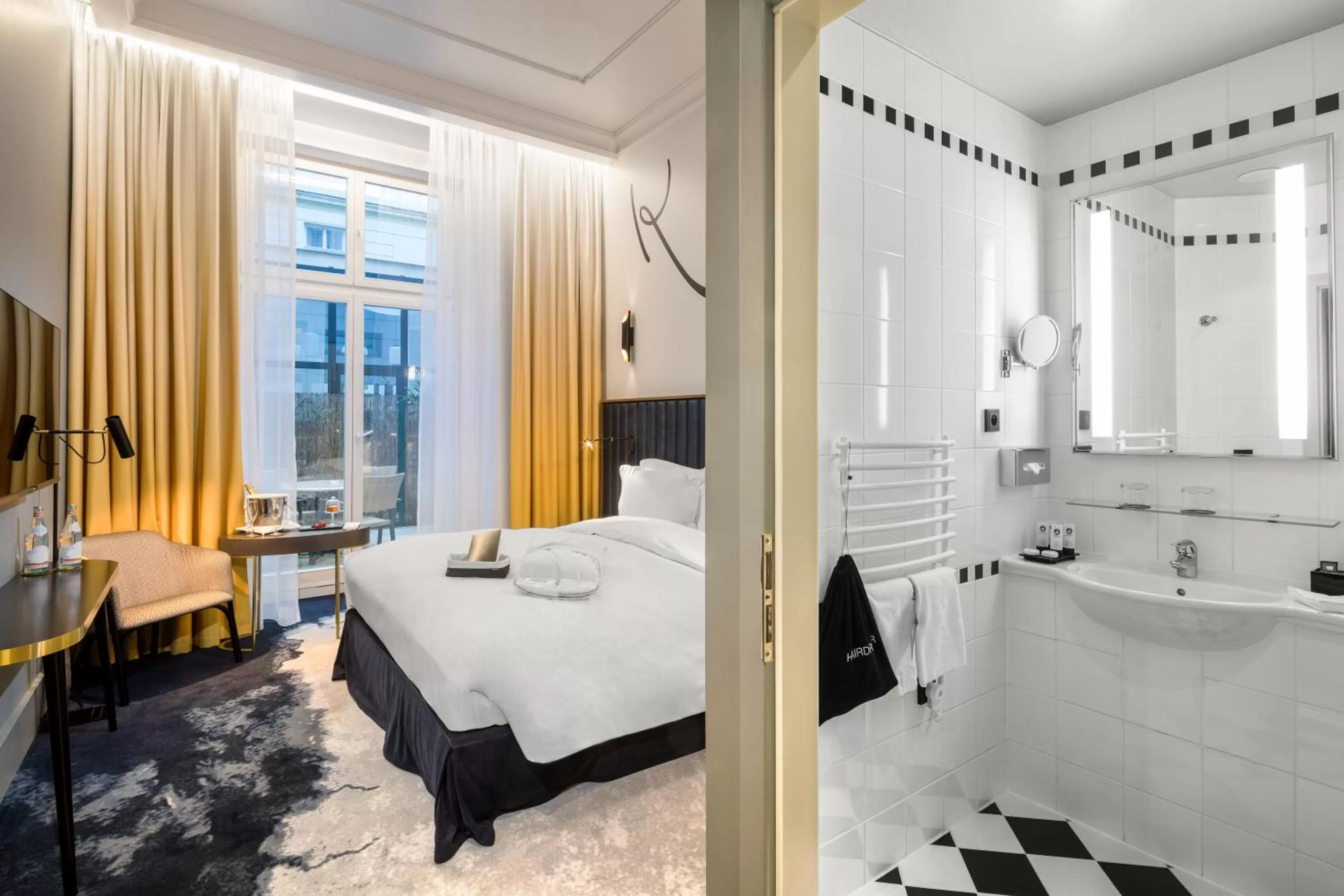 Bathroom, Bed in Century Old Town Prague - MGallery Collection