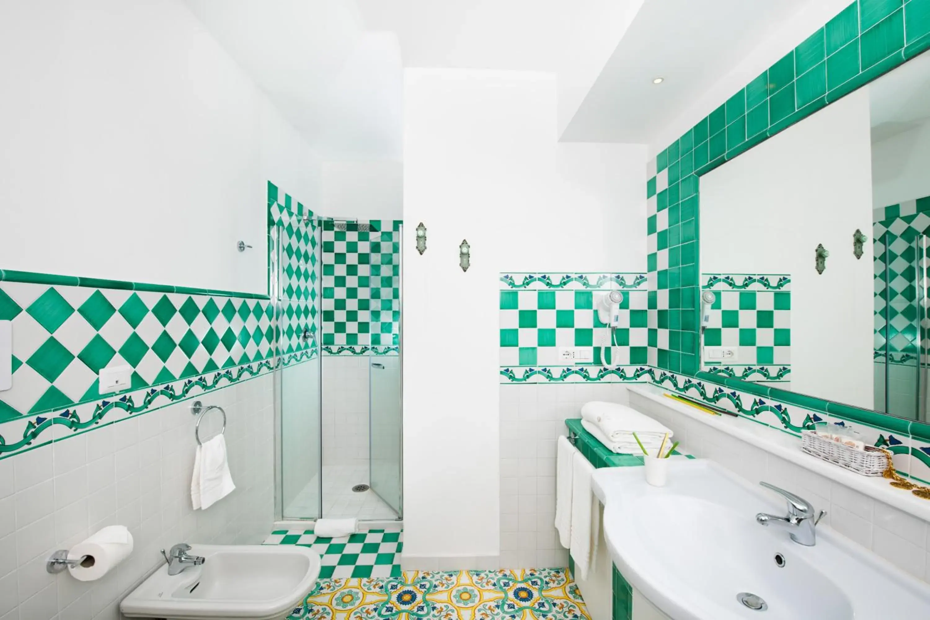Bathroom in Grand Hotel Tritone