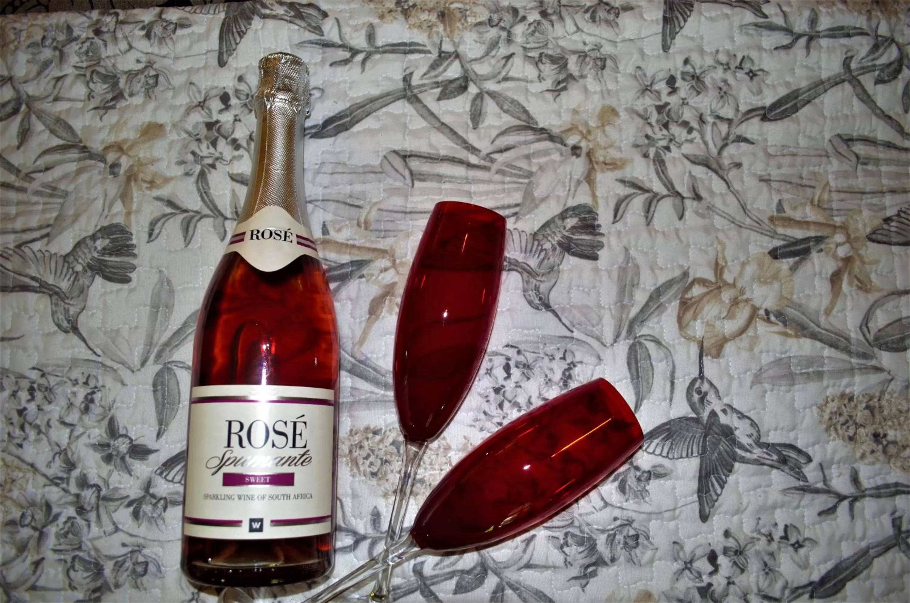 Food and drinks in 79 On Ridge