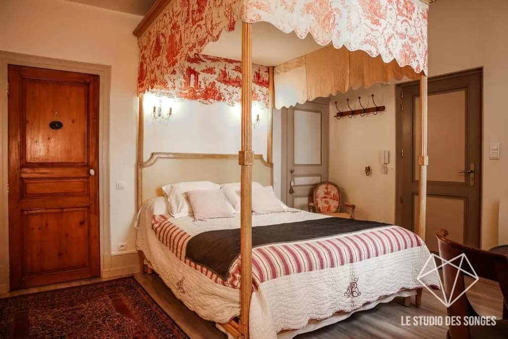 Bed in Chambre d'hôtes Le Petit Tertre