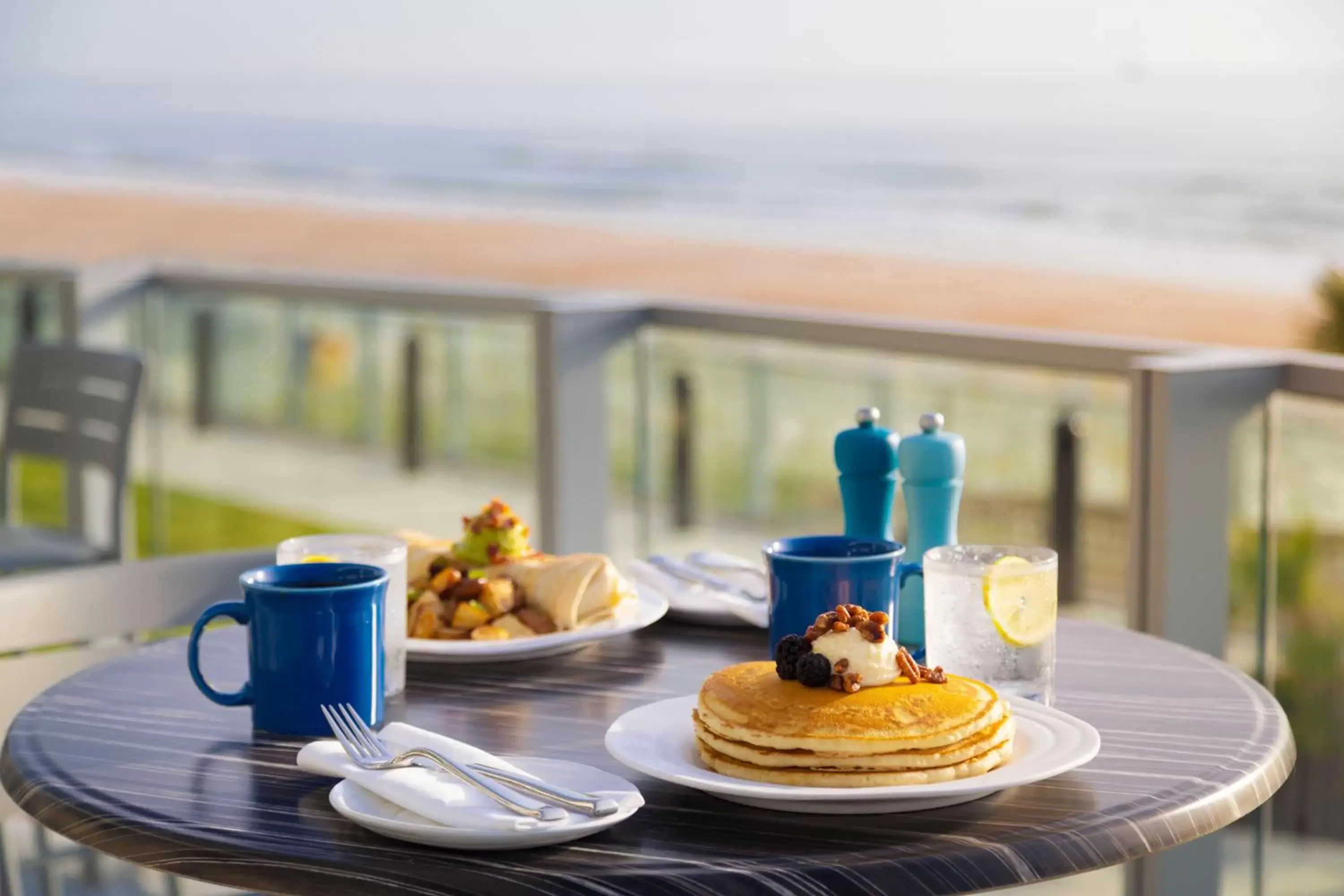 Restaurant/places to eat in Max Beach Resort Restaurant/places to eat in Max Beach Resort