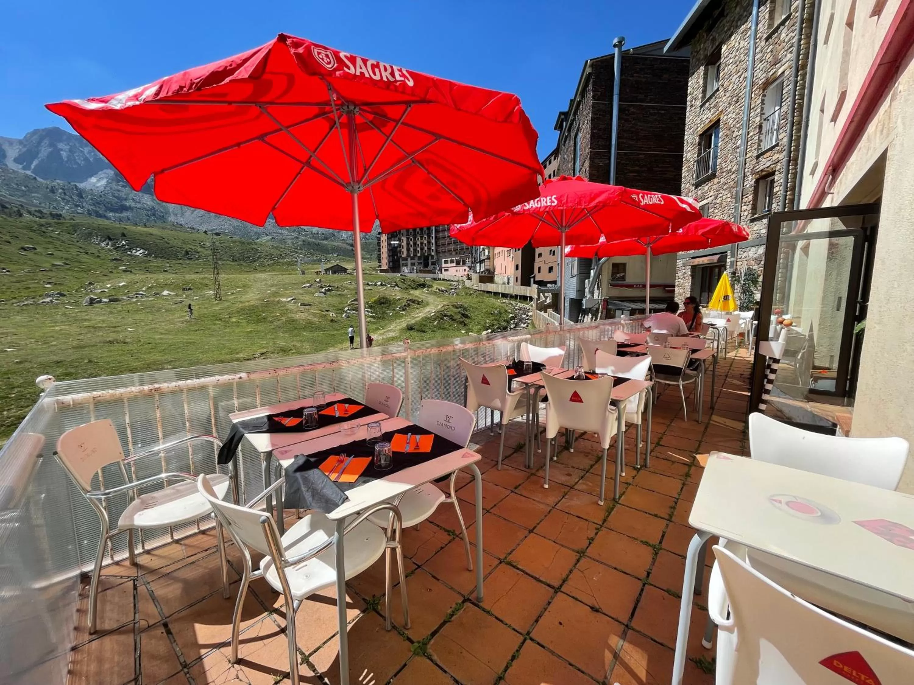 Restaurant/places to eat in Hotel Cims Pas de La Casa