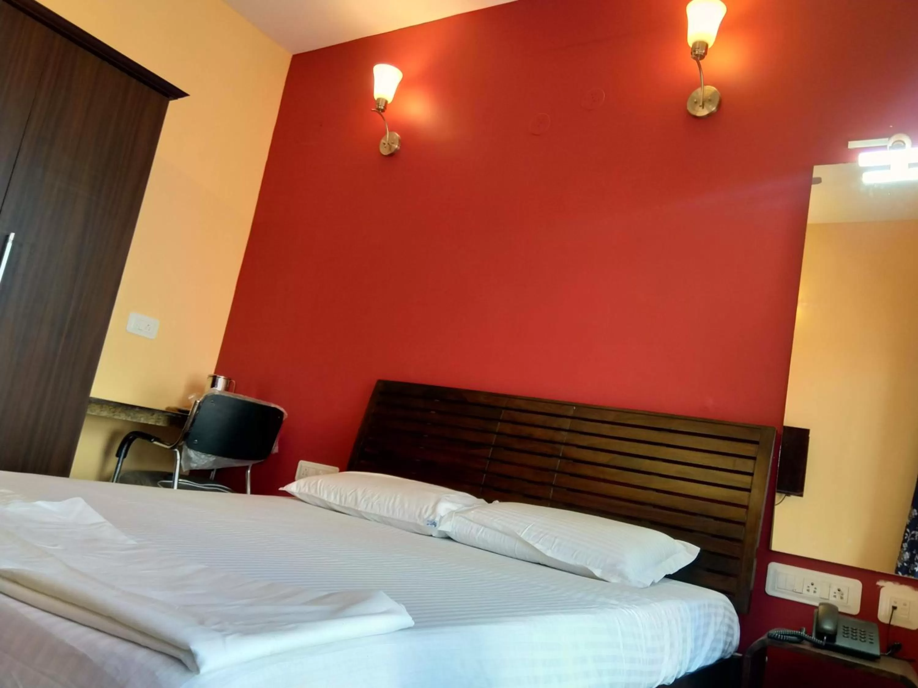 Bed in Chandru De Green