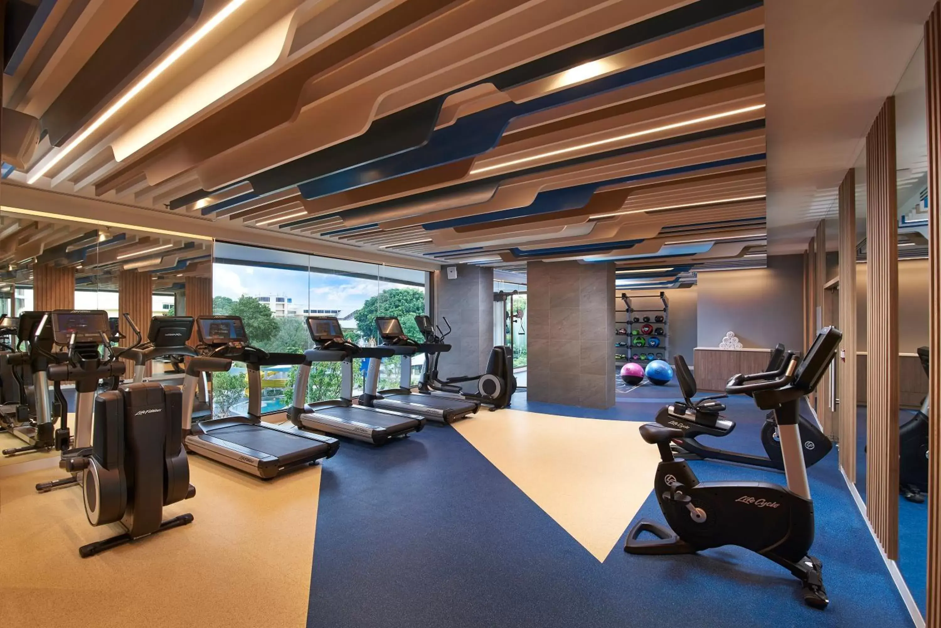 Fitness centre/facilities, Fitness Center/Facilities in OZO North Pattaya