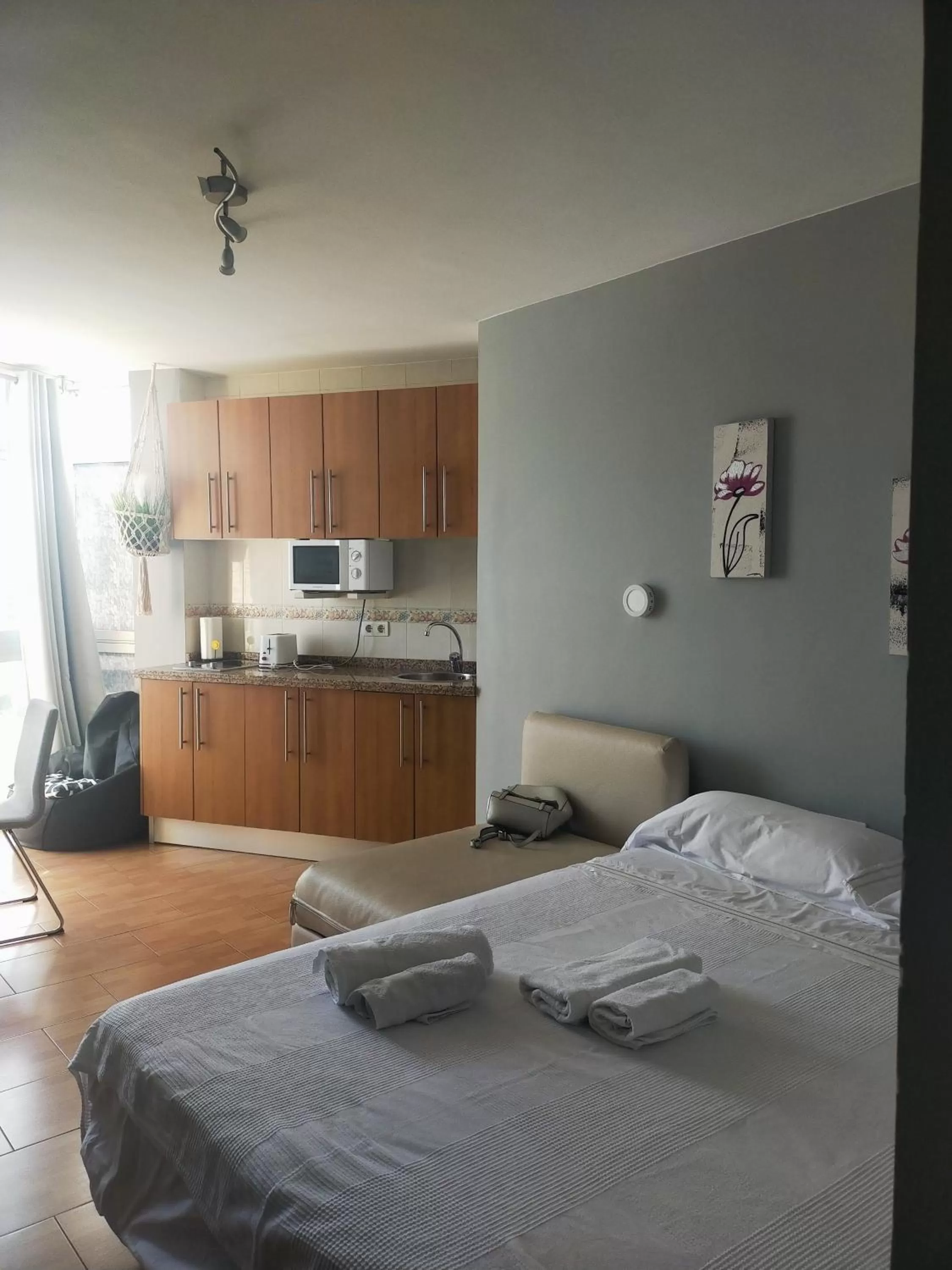 Kitchen/Kitchenette in Benalmadena ,apartamento-Estudio primera Línea de Playa