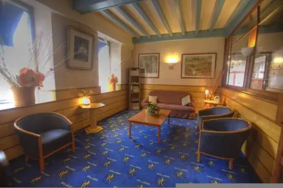 Lounge or bar in Hôtel de Nevers