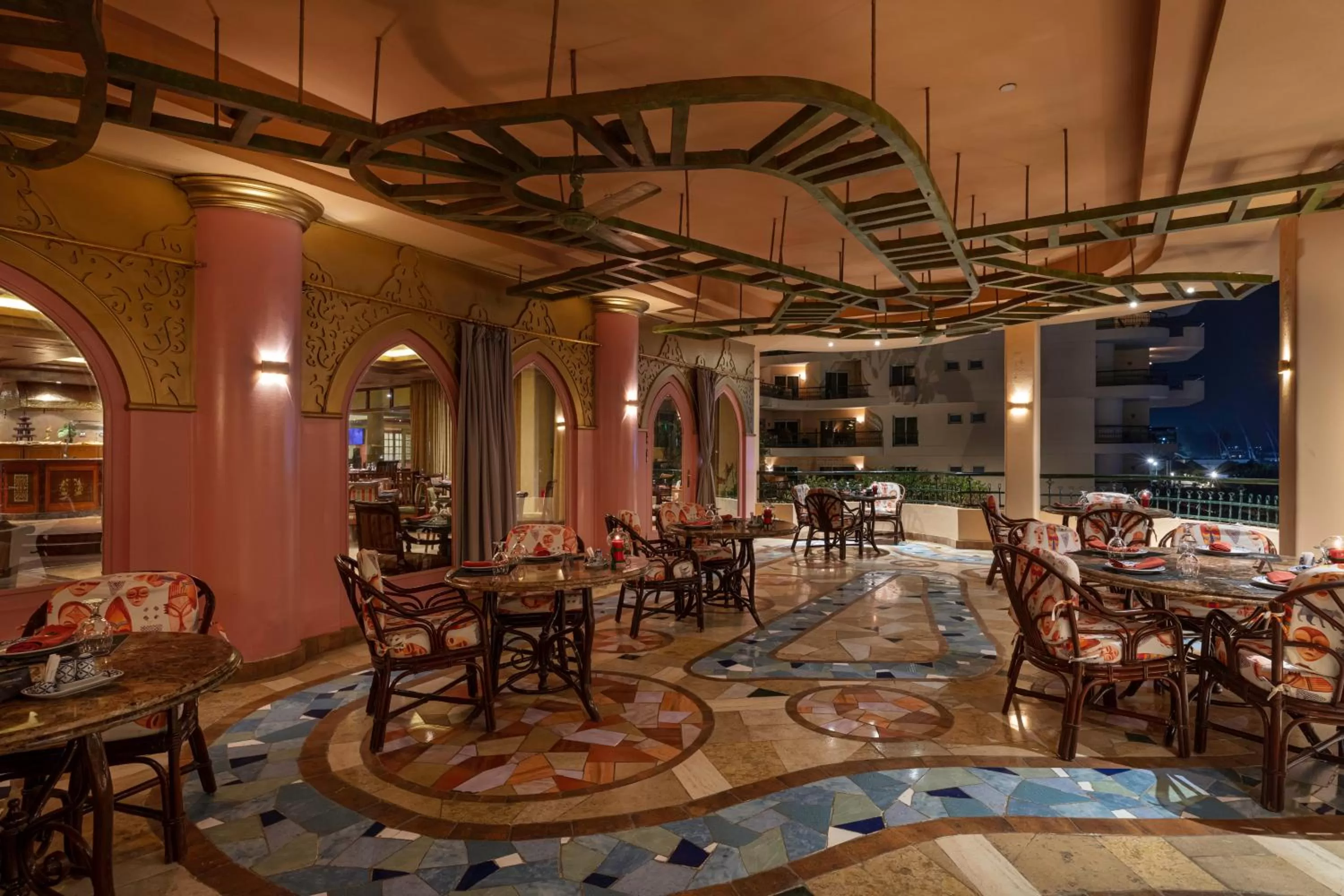 Restaurant/places to eat in Steigenberger Nile Palace Luxor - Convention Center