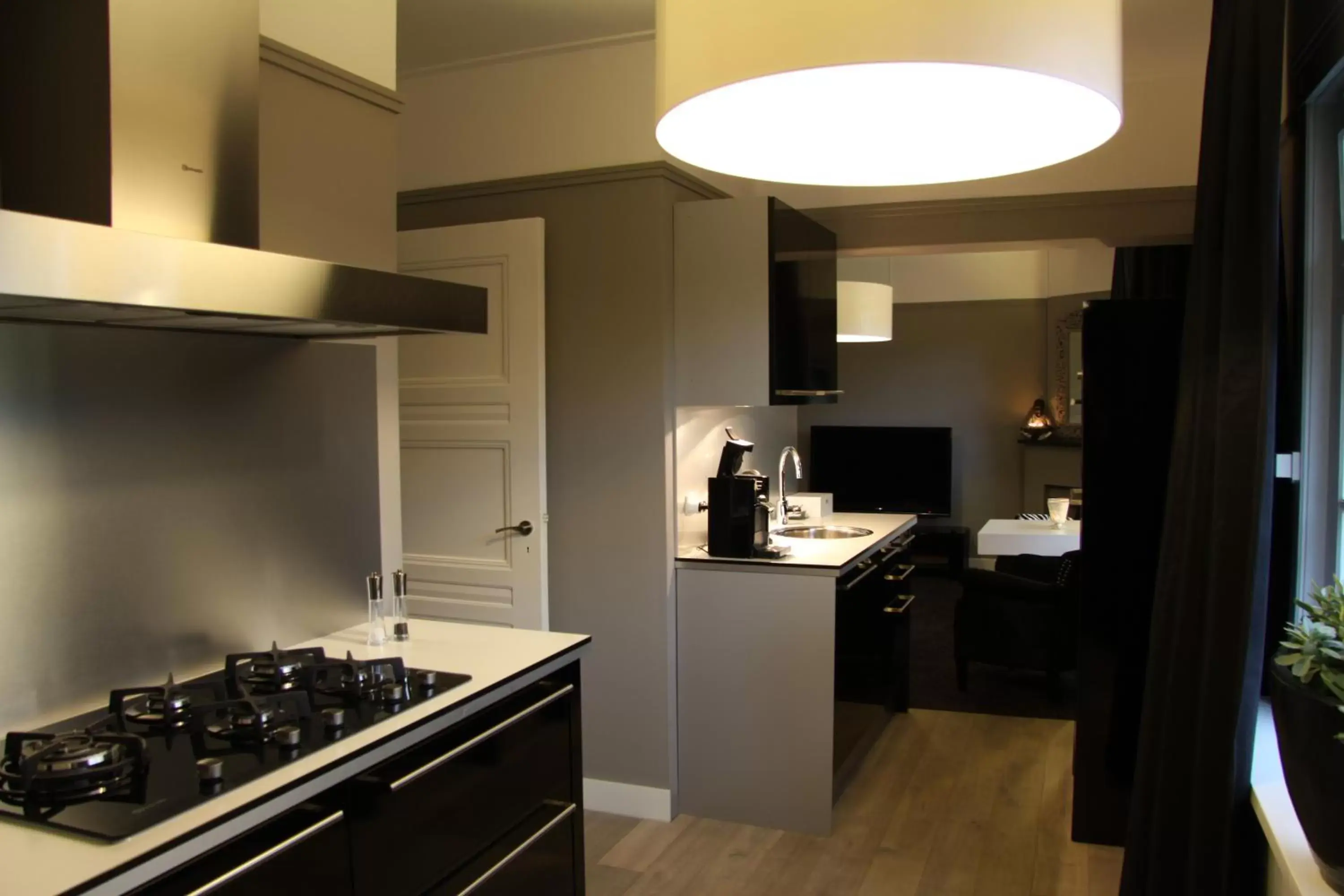 Kitchen or kitchenette, Kitchen/Kitchenette in Huis van Bewaring