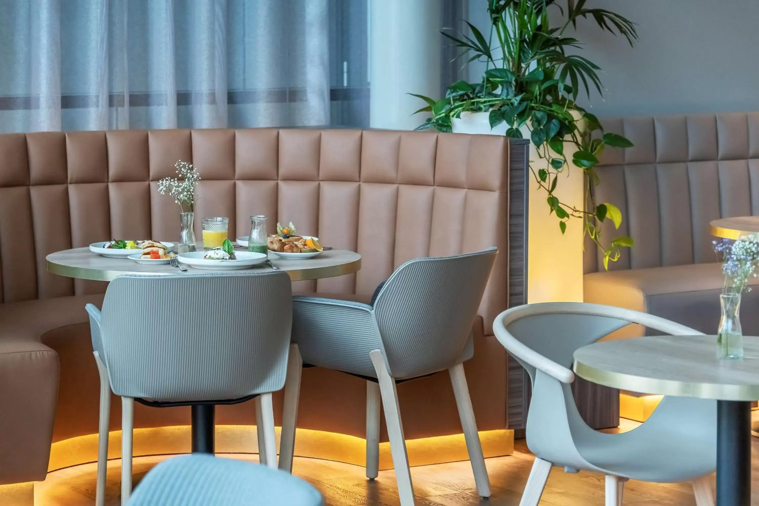 Restaurant/places to eat in Radisson Hotel Kaunas