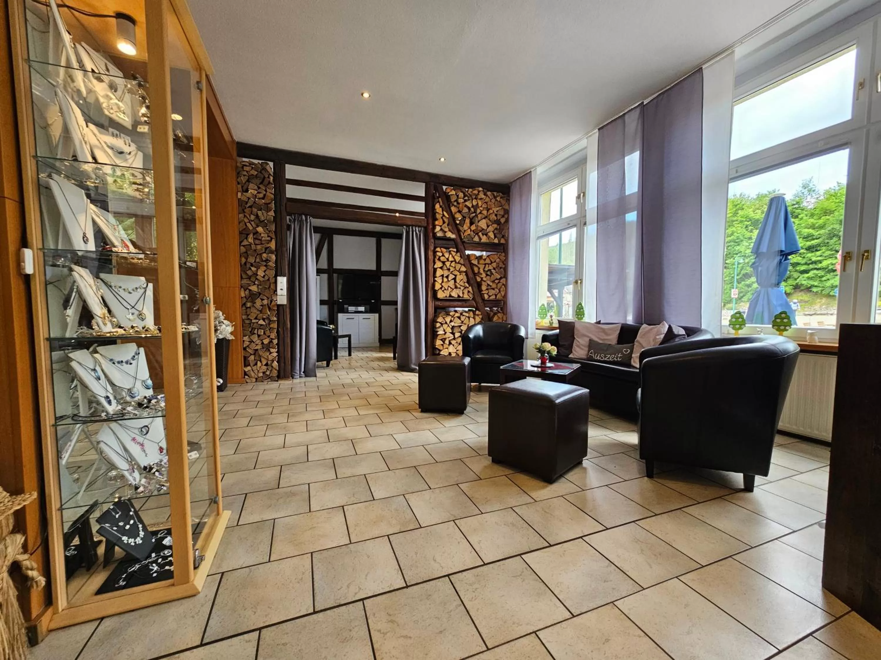 Lobby or reception in GreenLine Ferienhotel Forelle