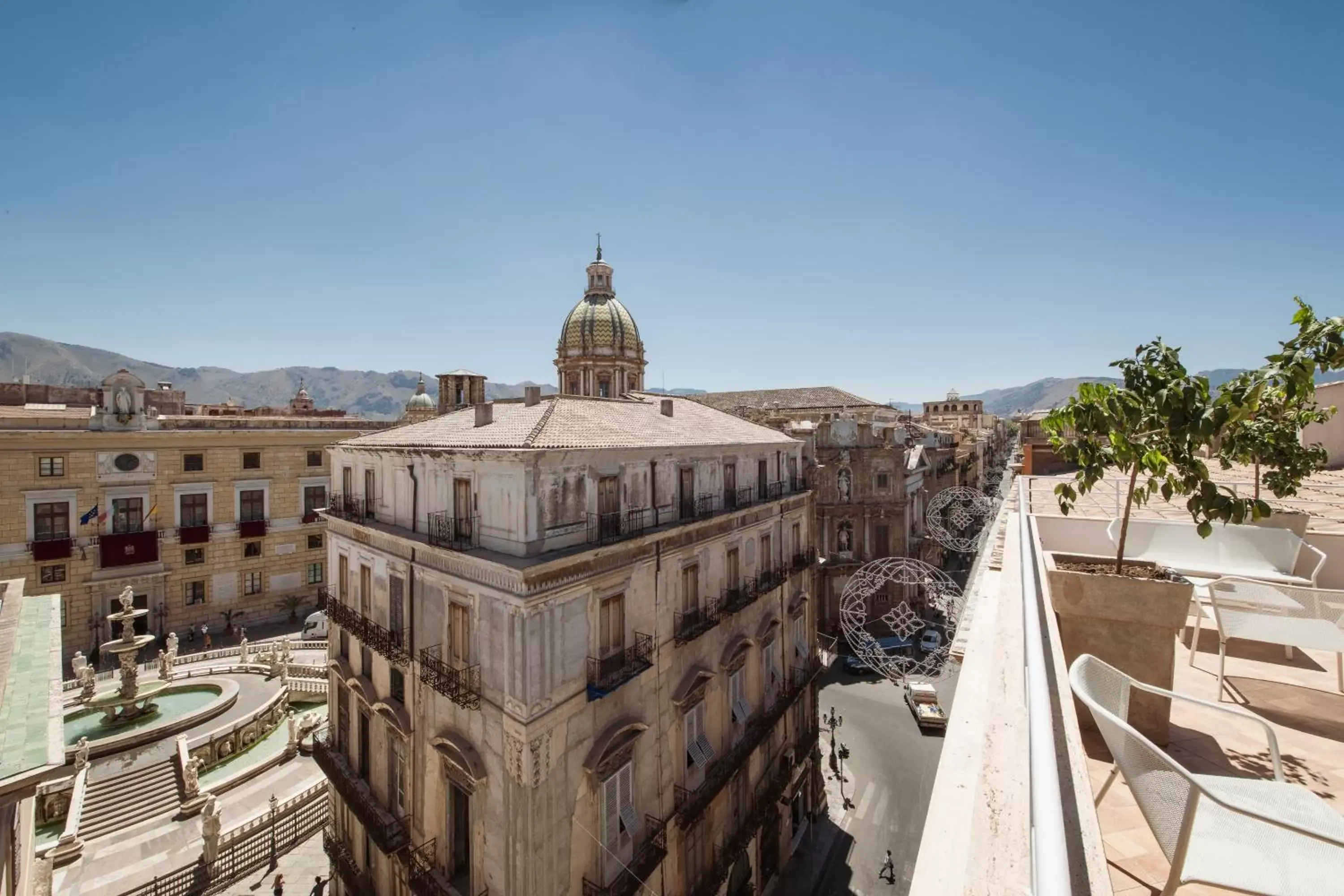 Nearby landmark in B&B Hotel Palermo Quattro Canti