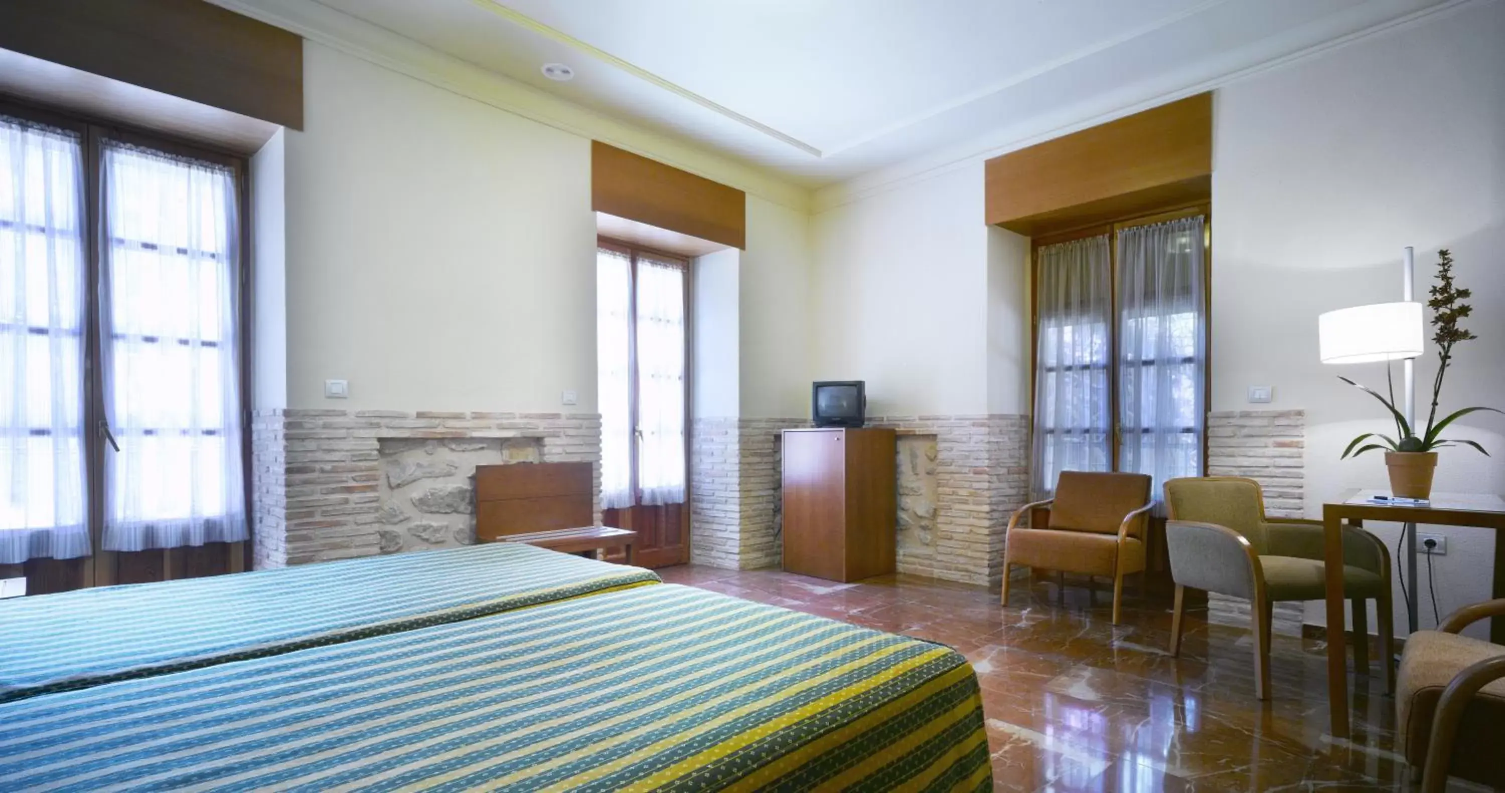 Family Room with Spa access in Balneario de Archena - Hotel Termas