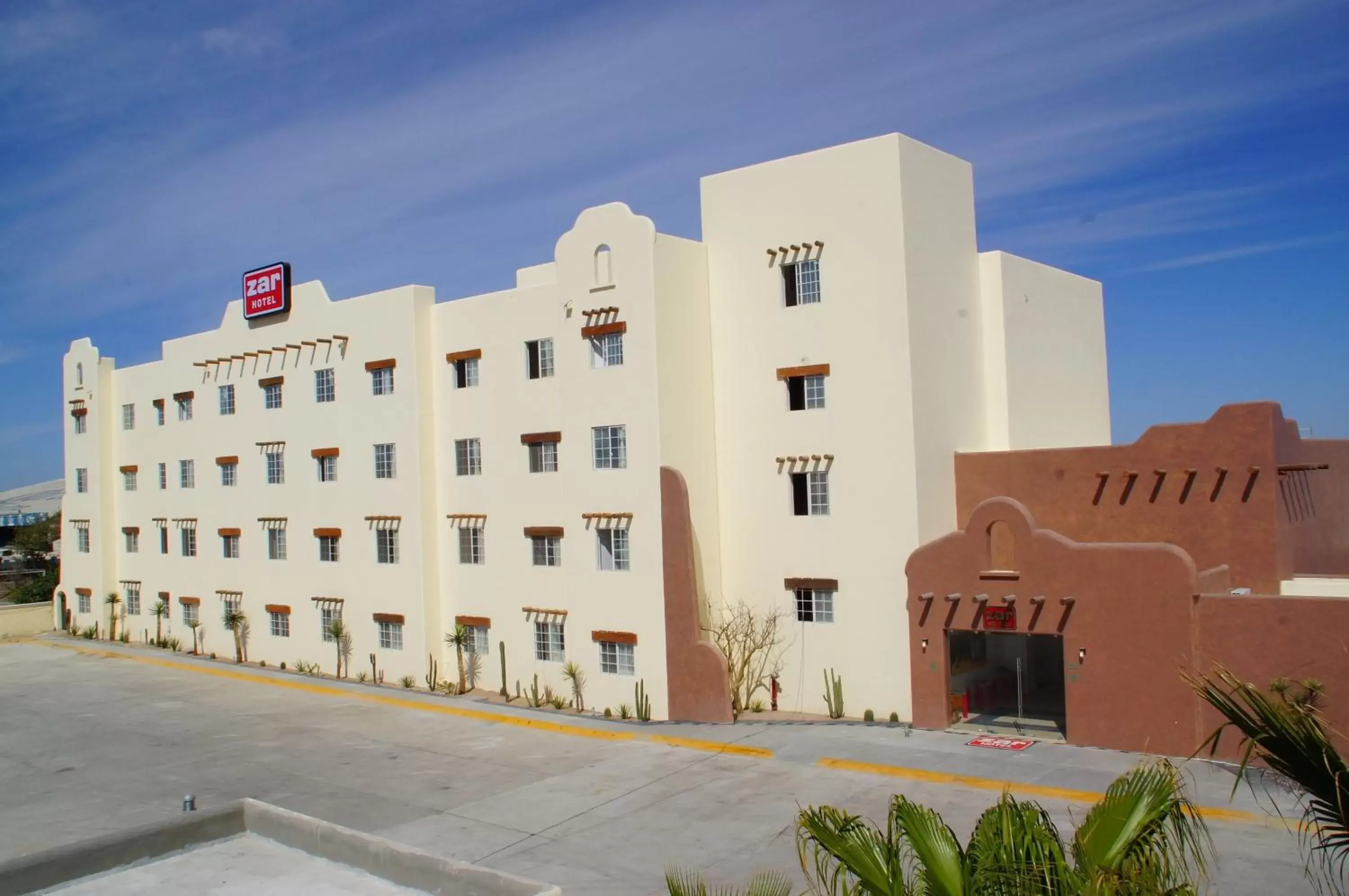 Facade/entrance, Property Building in Hotel Zar La Paz