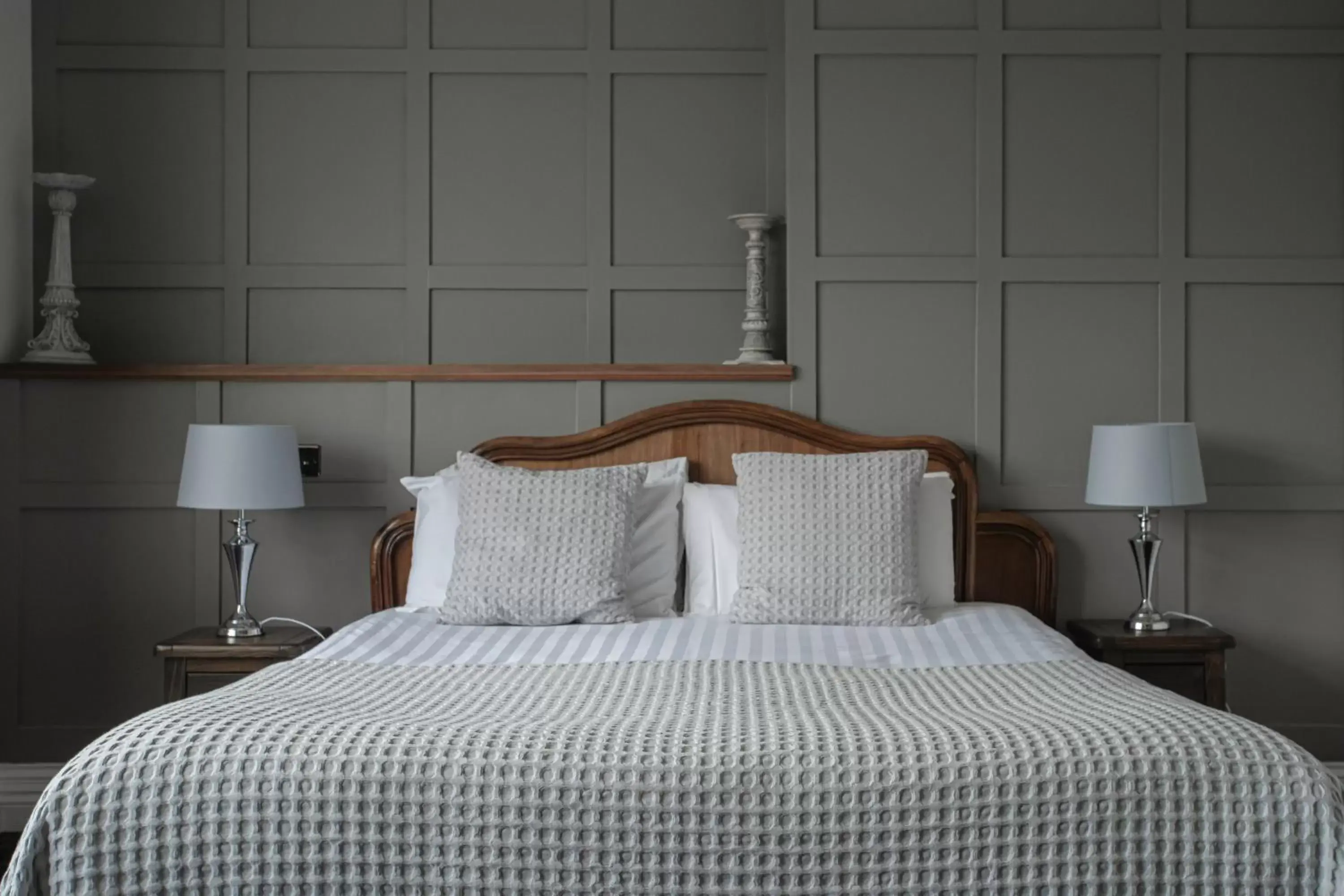 Bedroom, Bed in Cantley House Hotel - Wokingham