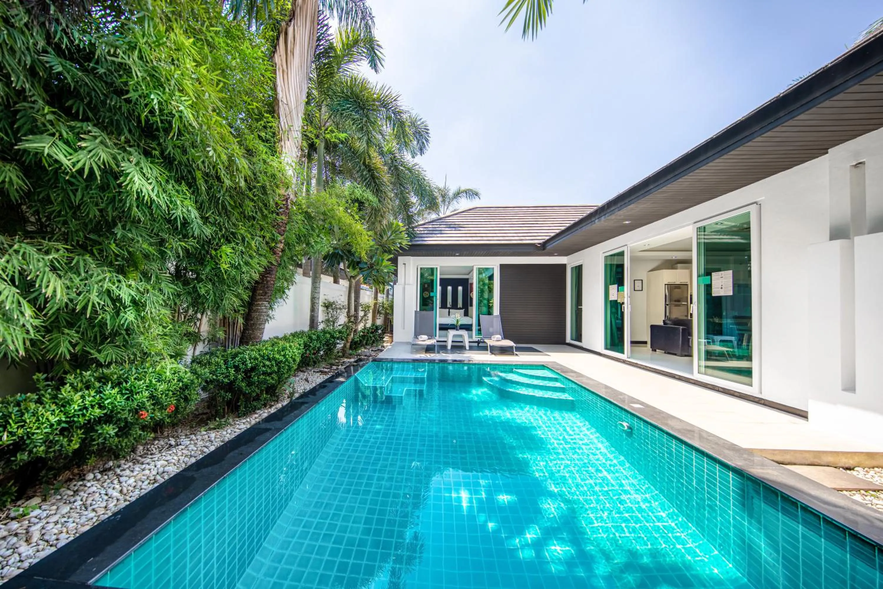 Property building in Colibri Pool Villa Pattaya