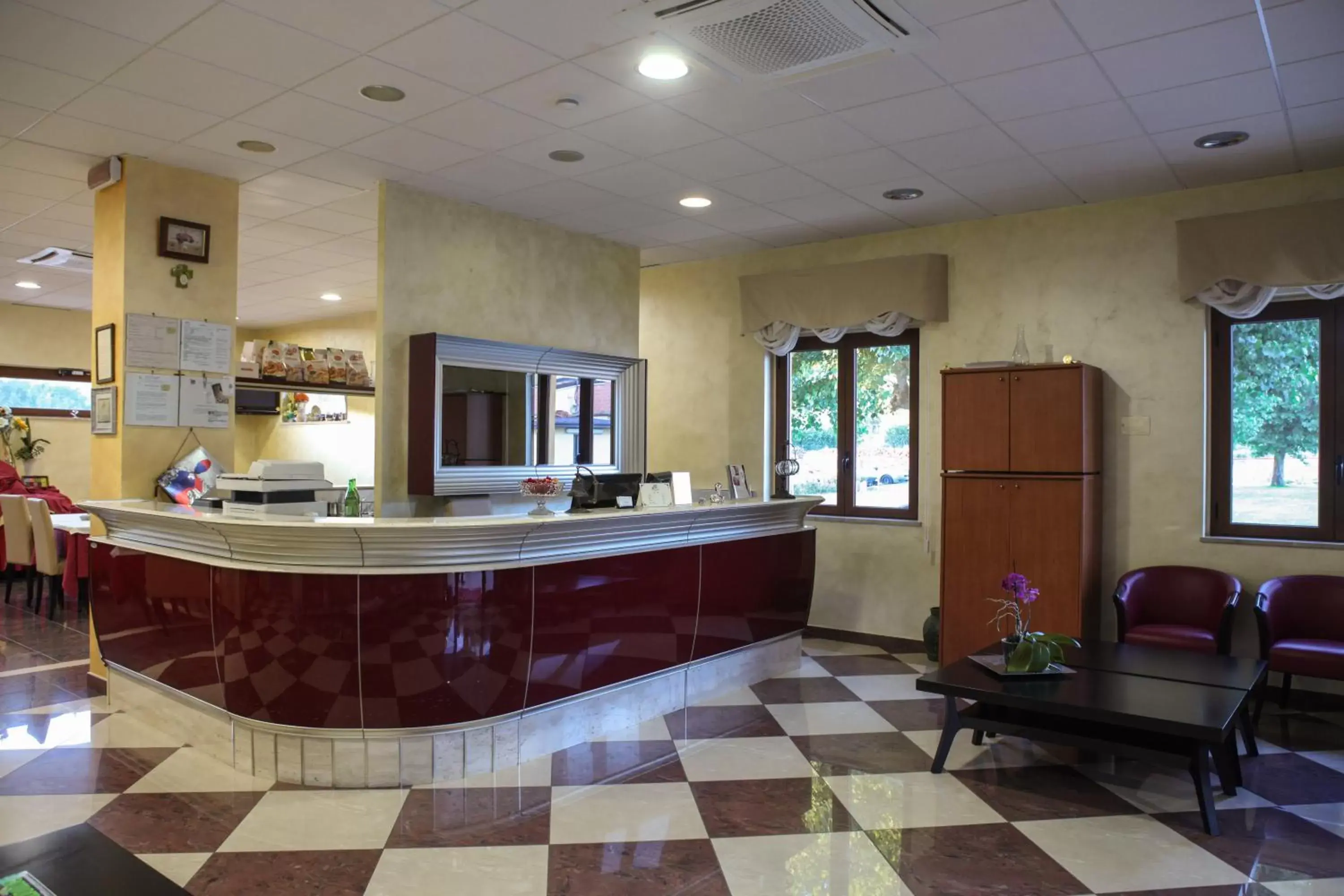 Lobby/Reception in Hotel Ruffirio