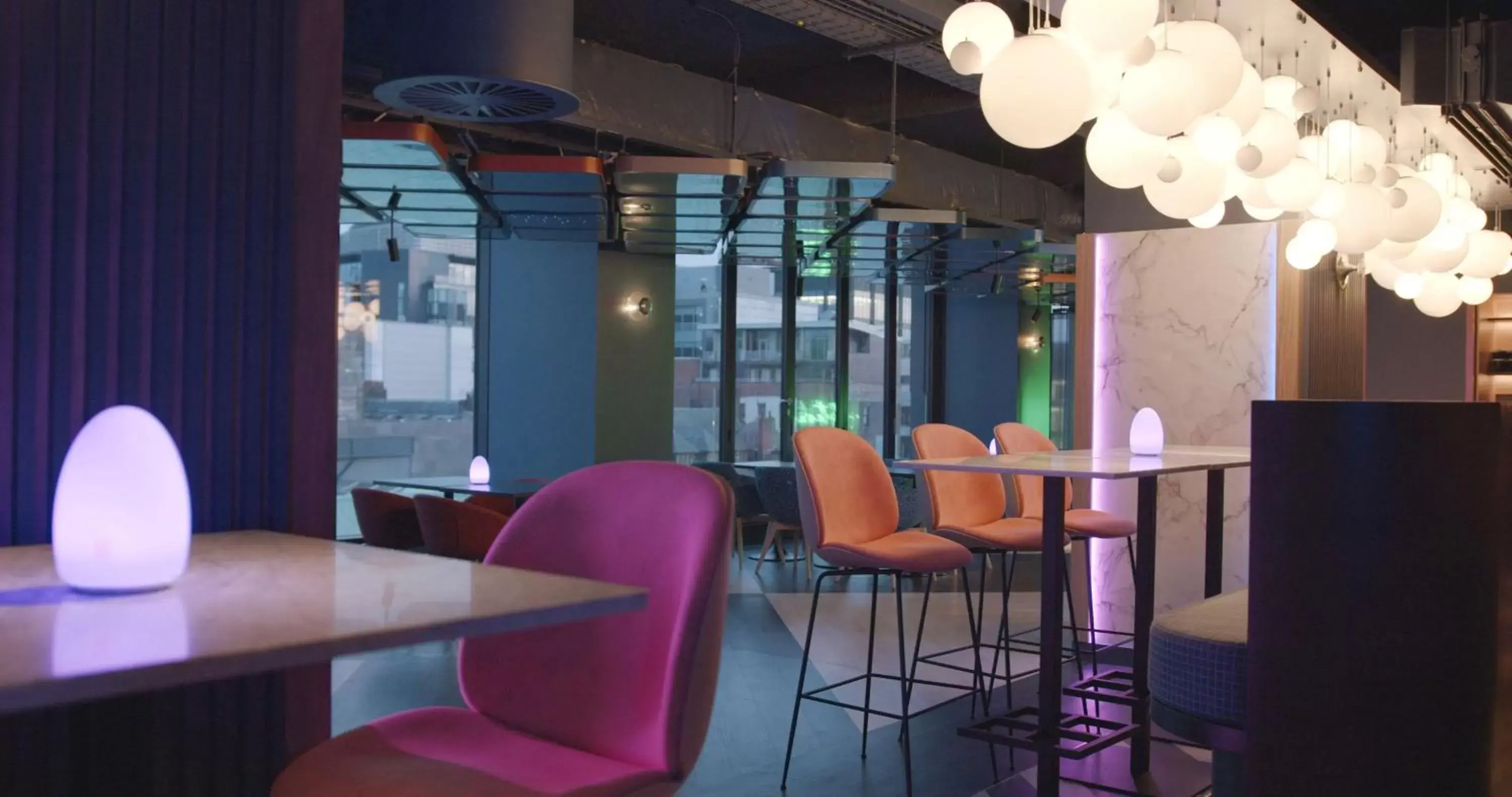Restaurant/places to eat, Lounge/Bar in YOTEL Glasgow