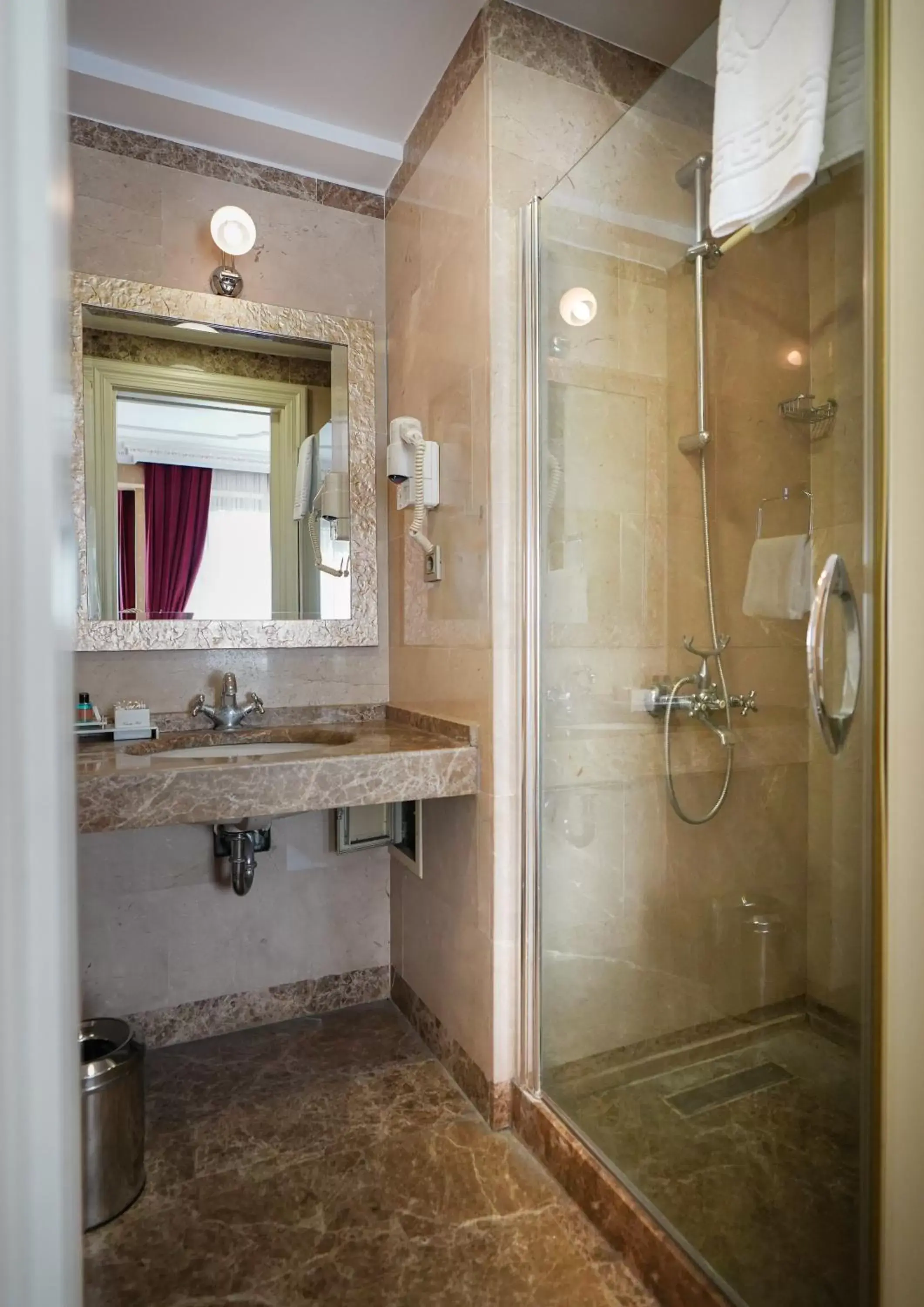 Toilet, Bathroom in Hotel Gritti Pera & Spa