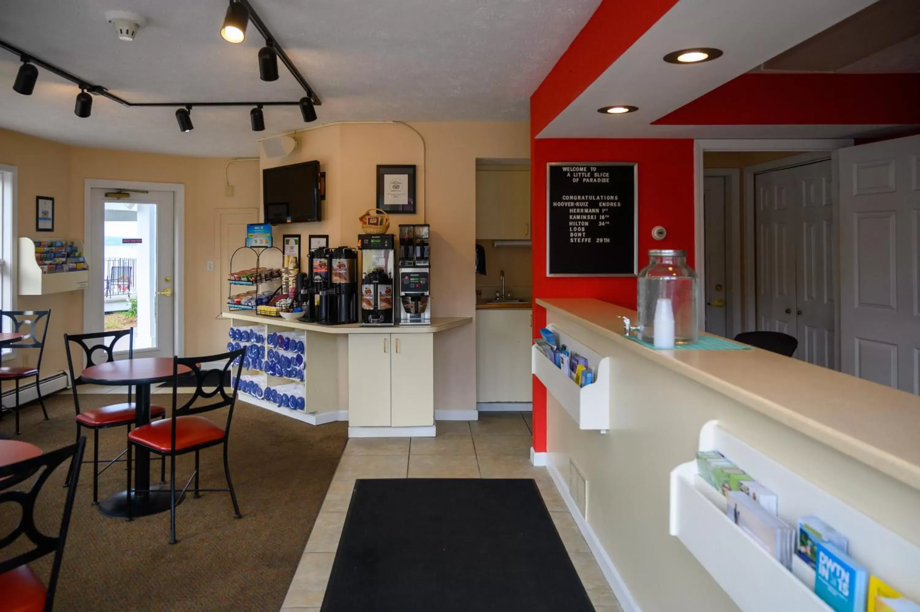 Lobby or reception in Pointes North Beachfront Resort Hotel Lobby or reception in Pointes North Beachfront Resort Hotel