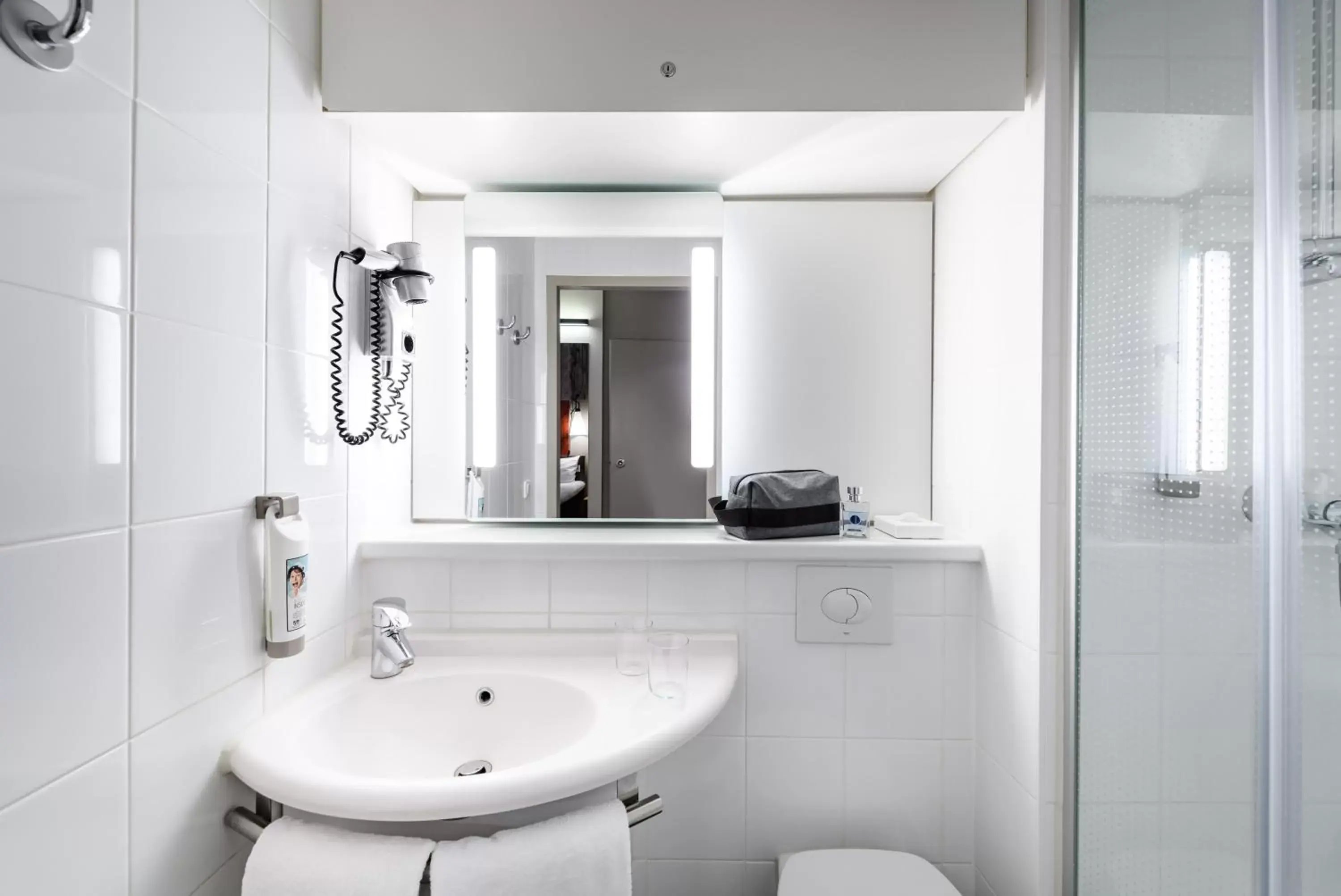 Shower, Bathroom in ibis Mainz City