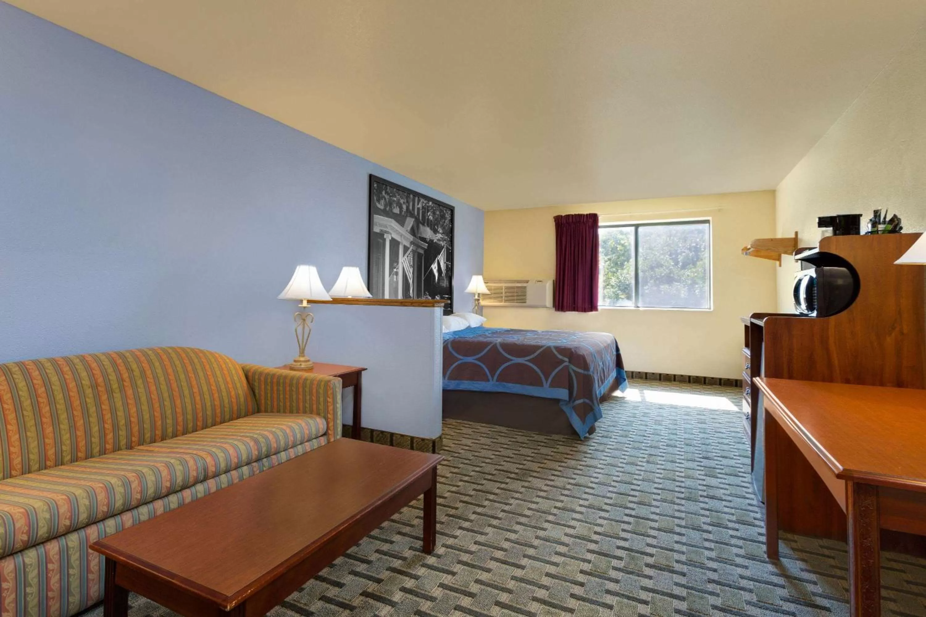 Photo of the whole room, Bed in Super 8 by Wyndham Lynchburg VA