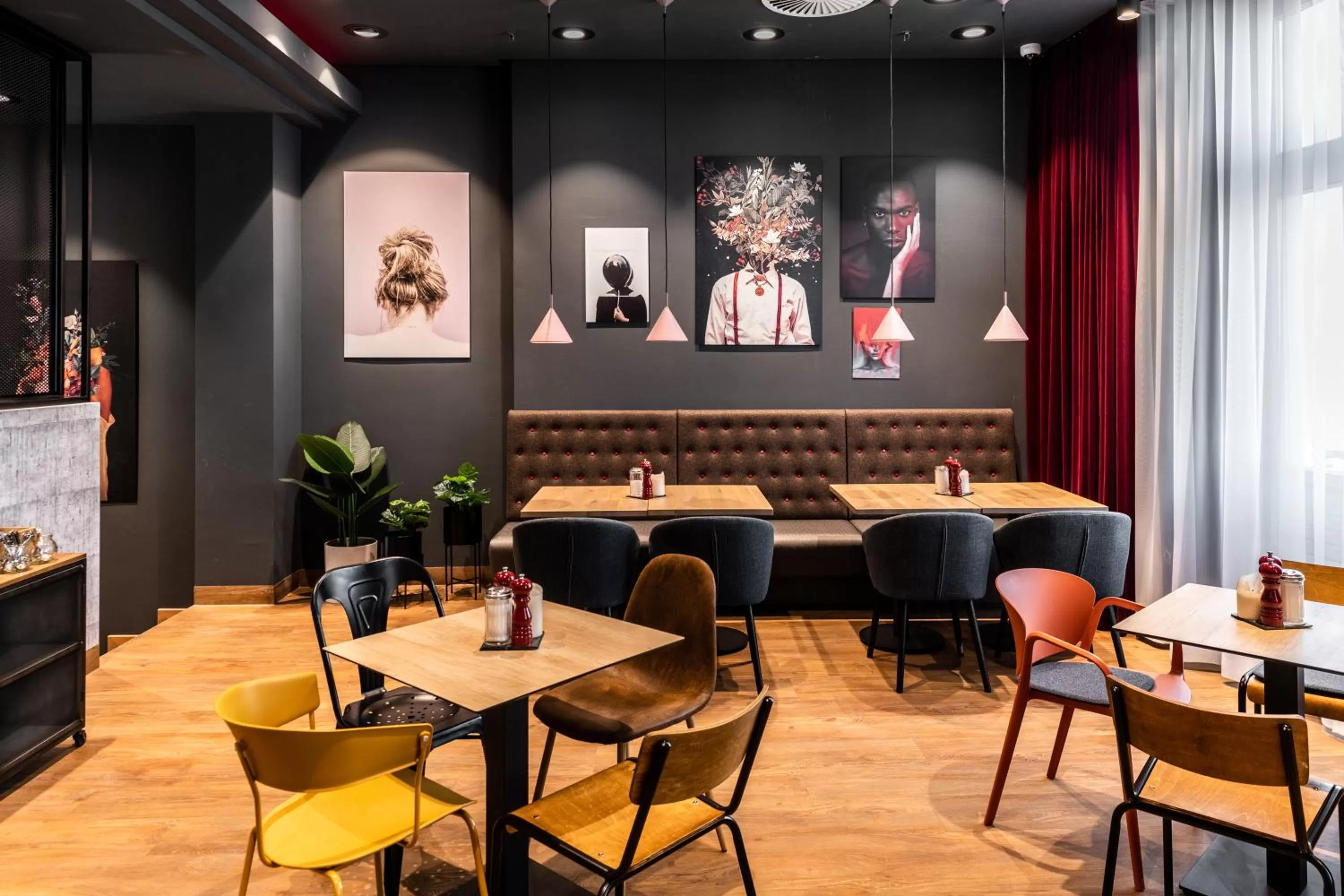 Restaurant/places to eat in Pentahotel Rostock